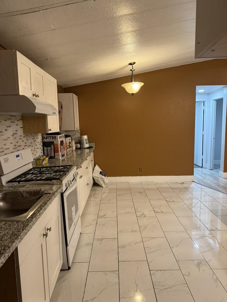 Detail Gallery Image 9 of 19 For 4404 Raiders Way #81,  Modesto,  CA 95355 - 3 Beds | 2 Baths