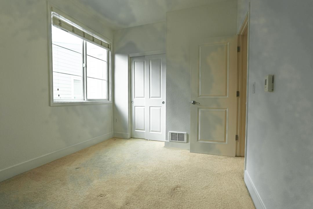 Detail Gallery Image 18 of 25 For 1587 Brunswig, Emeryville,  CA 94806 - 2 Beds | 1 Baths