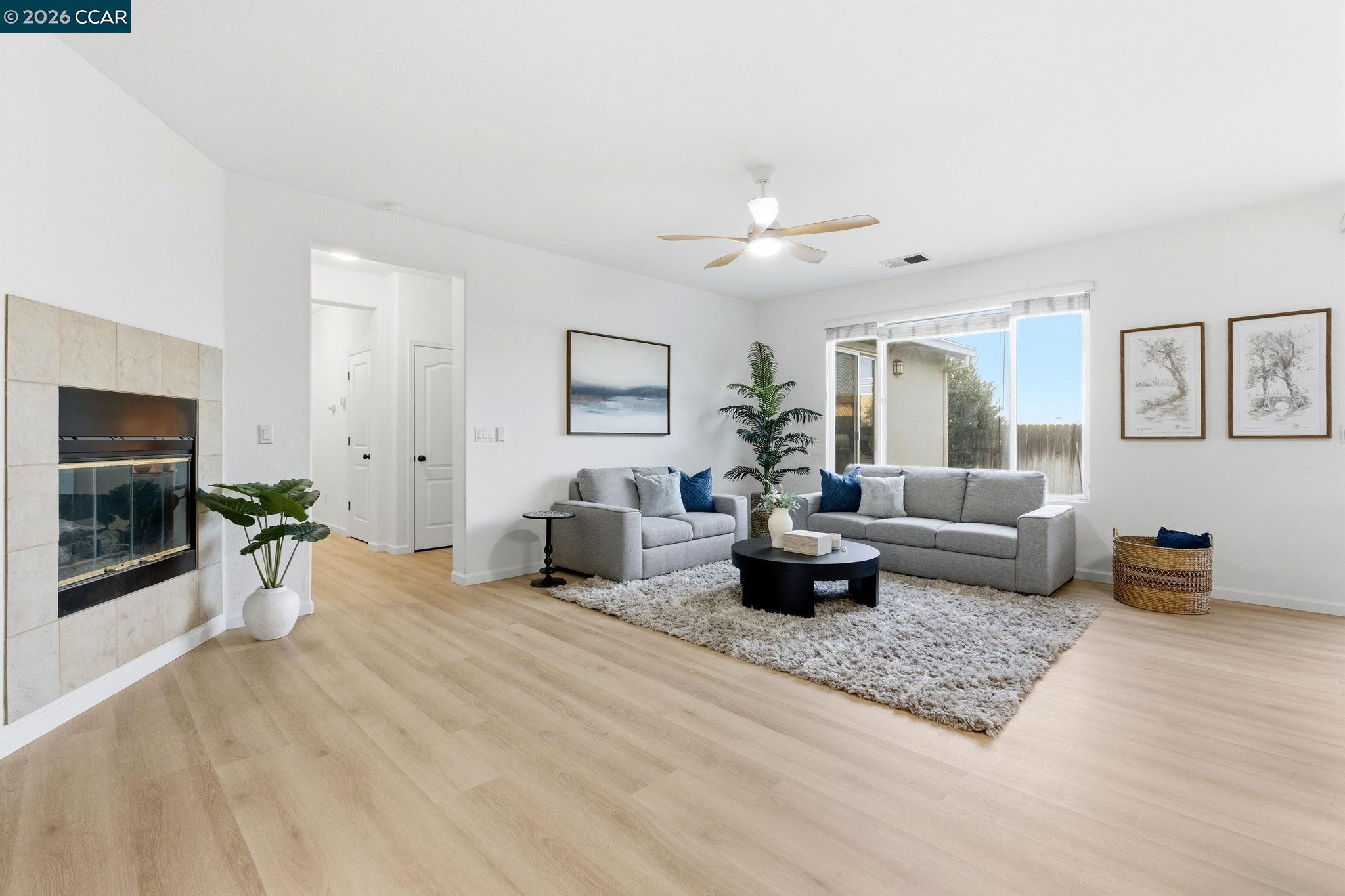 Detail Gallery Image 20 of 60 For 1871 Ventura Dr, Pittsburg,  CA 94565 - 4 Beds | 2 Baths