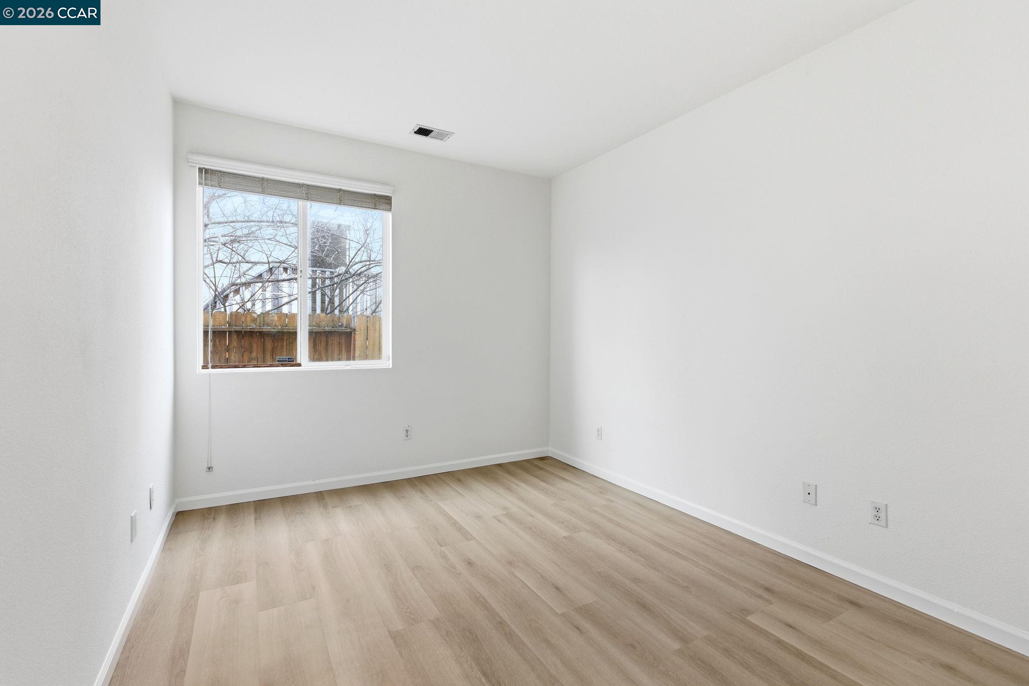 Detail Gallery Image 43 of 60 For 1871 Ventura Dr, Pittsburg,  CA 94565 - 4 Beds | 2 Baths