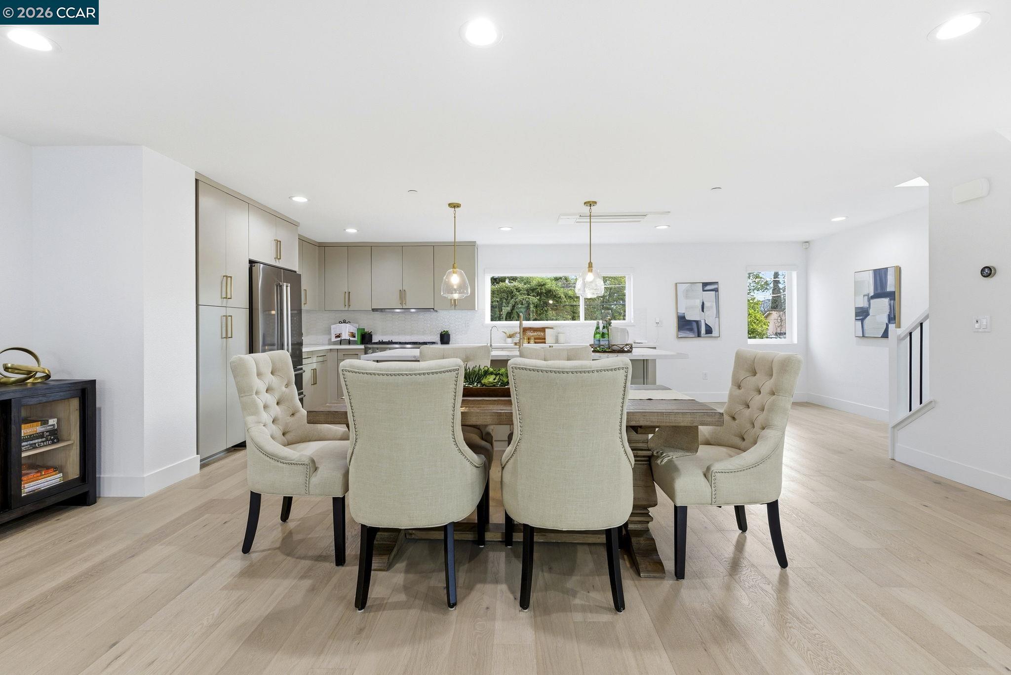 Photo #4: 41124212 Listing: Photo #4