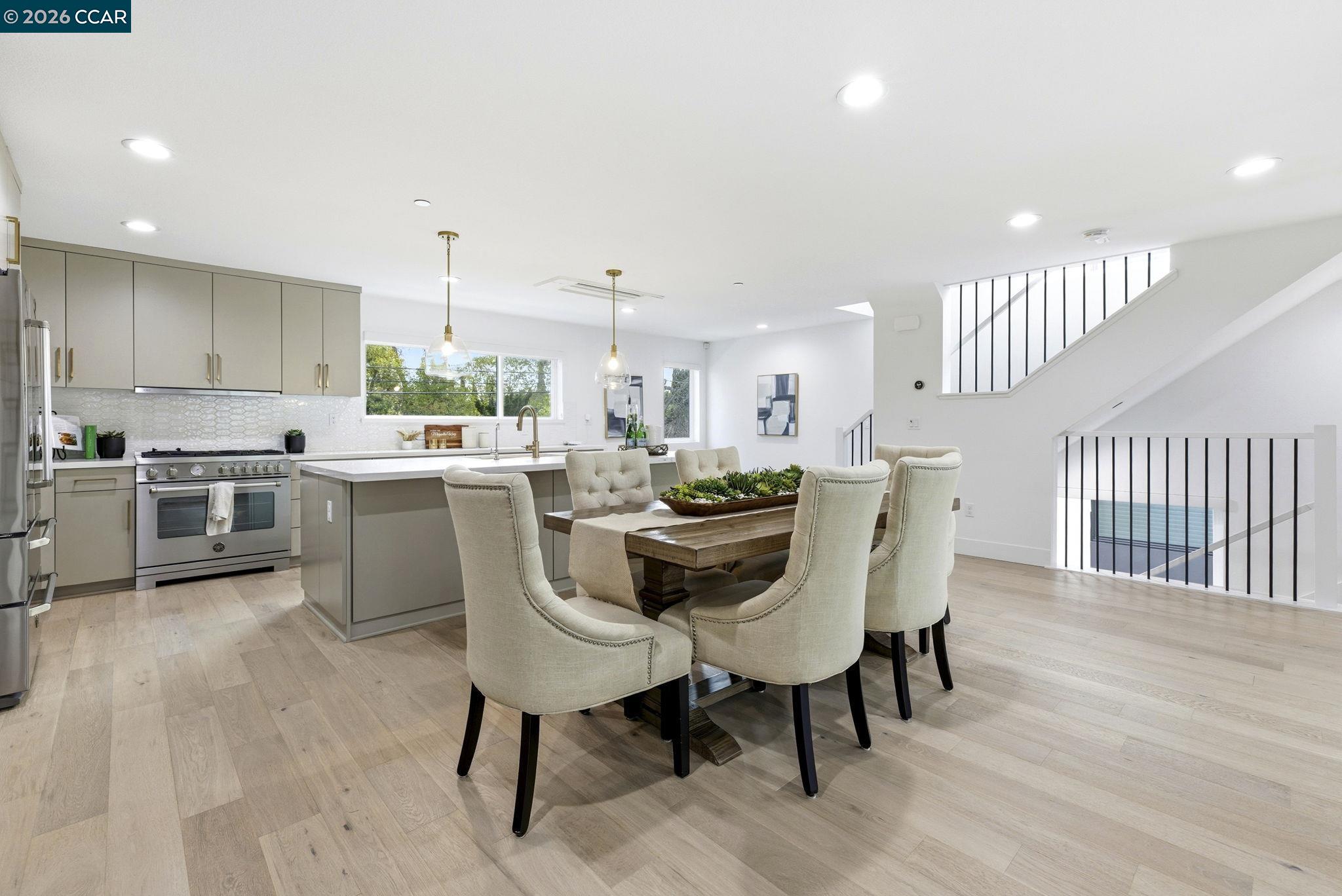 Photo #5: 41124212 Listing: Photo #5