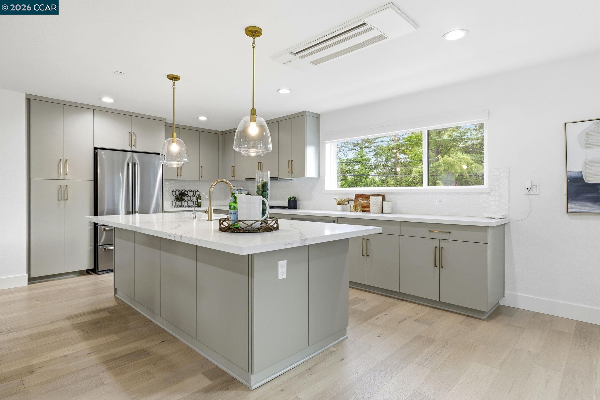 Photo #7: 41124212 Listing: Photo #7