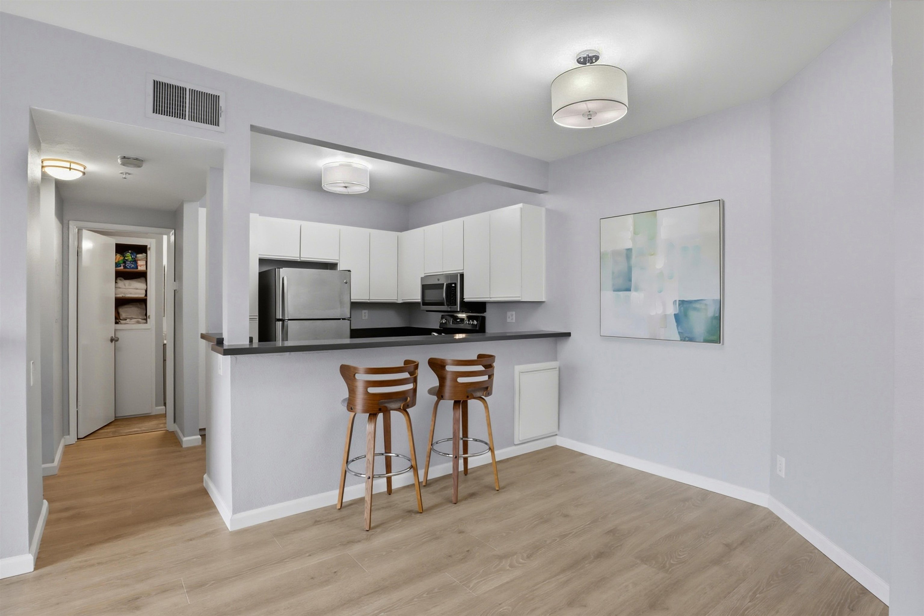 Photo #9: 41124216 Listing: Photo #9