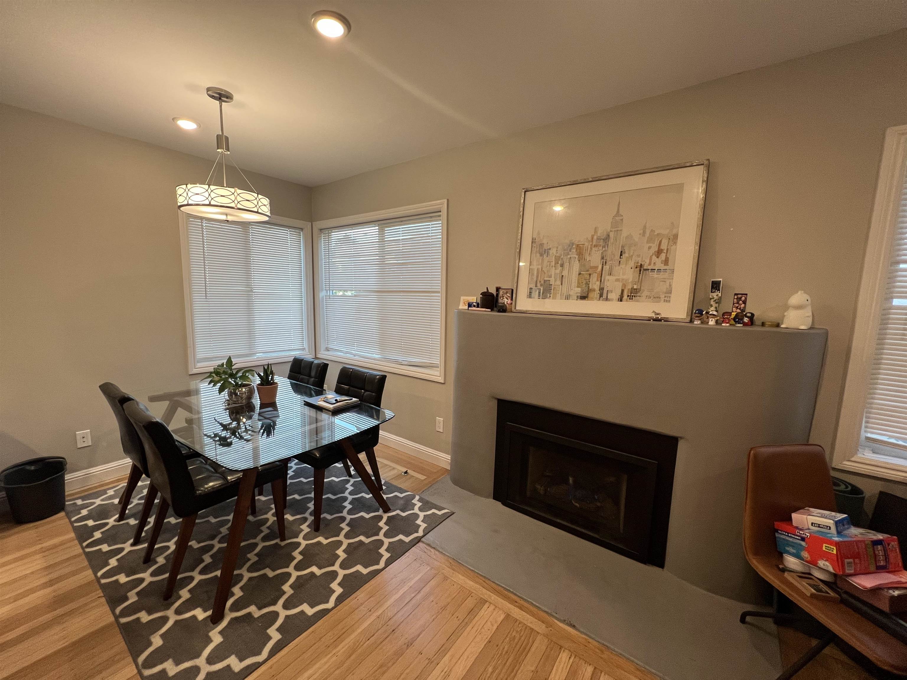 Detail Gallery Image 2 of 9 For 2548 Virginia St, Berkeley,  CA 94709 - 1 Beds | 1 Baths