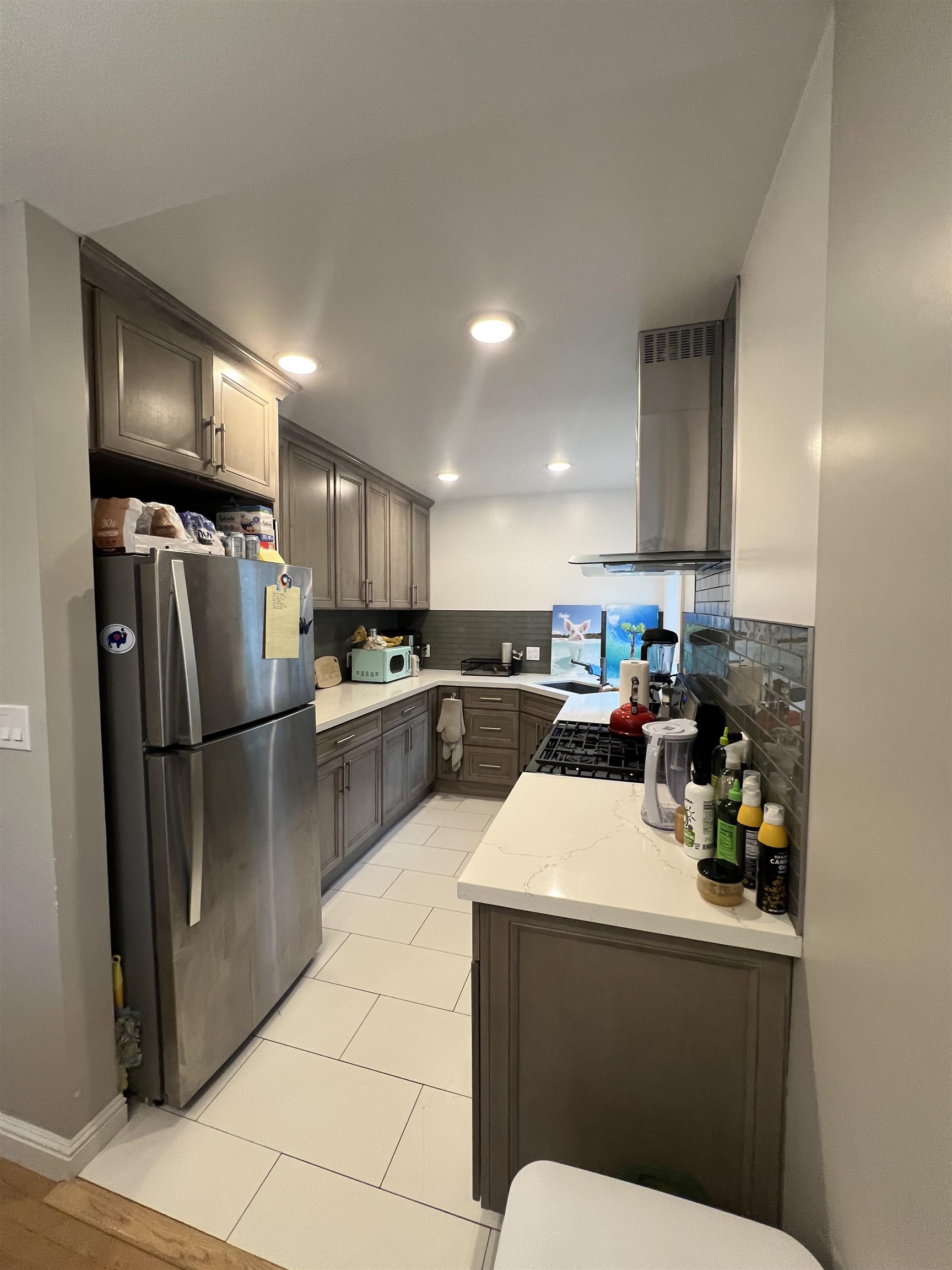 Detail Gallery Image 4 of 9 For 2548 Virginia St, Berkeley,  CA 94709 - 1 Beds | 1 Baths