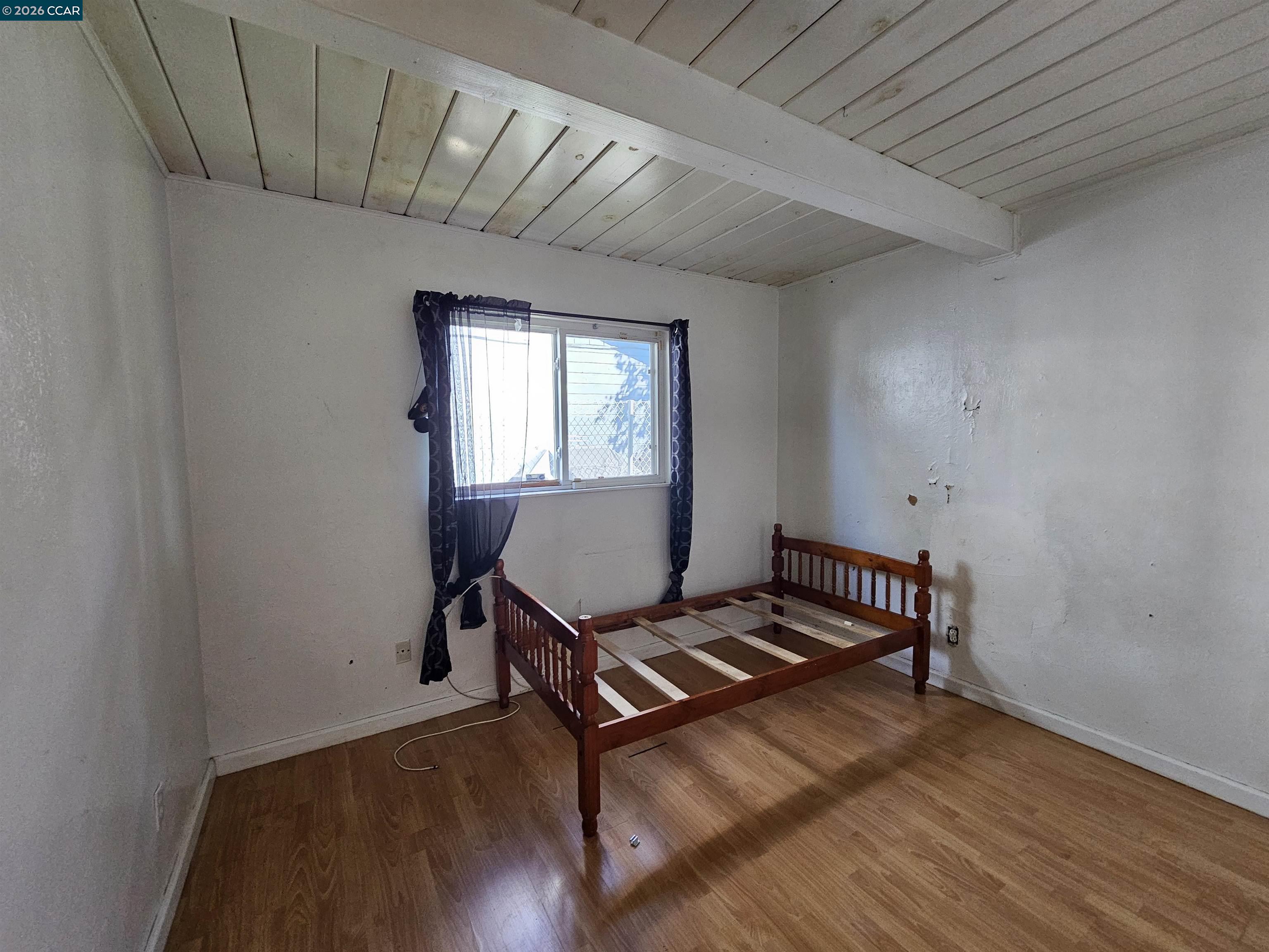 Detail Gallery Image 13 of 26 For 604 Harrison Dr, Richmond,  CA 94806 - 2 Beds | 1 Baths