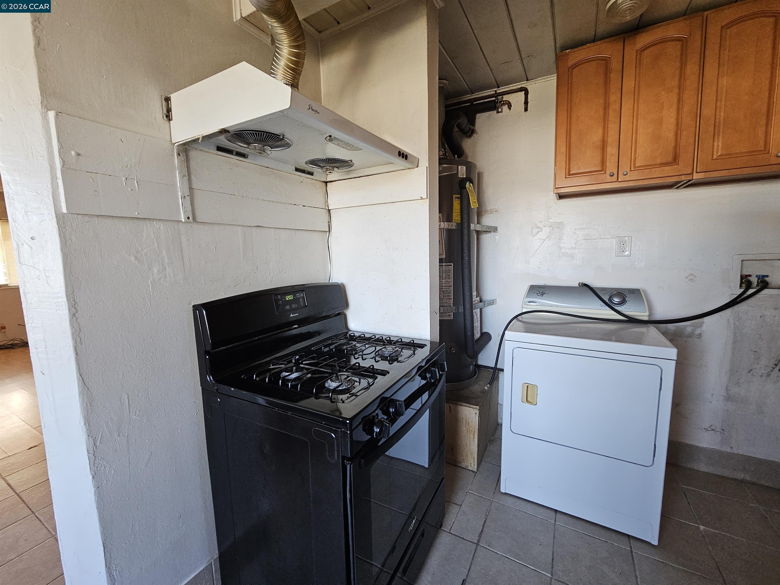 Detail Gallery Image 14 of 26 For 604 Harrison Dr, Richmond,  CA 94806 - 2 Beds | 1 Baths