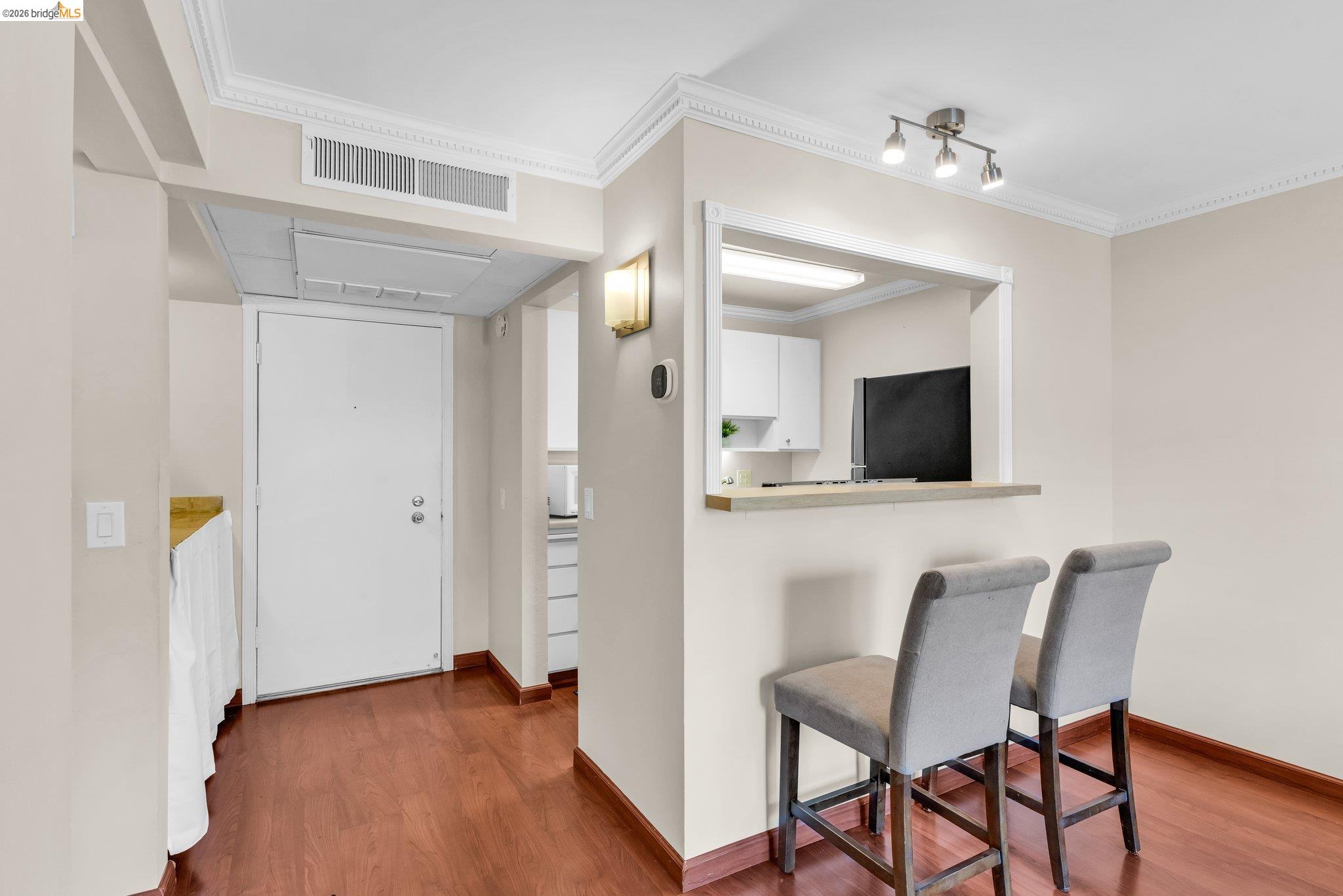 470 Civic Dr UNIT 105, Walnut Creek, CA, 94596