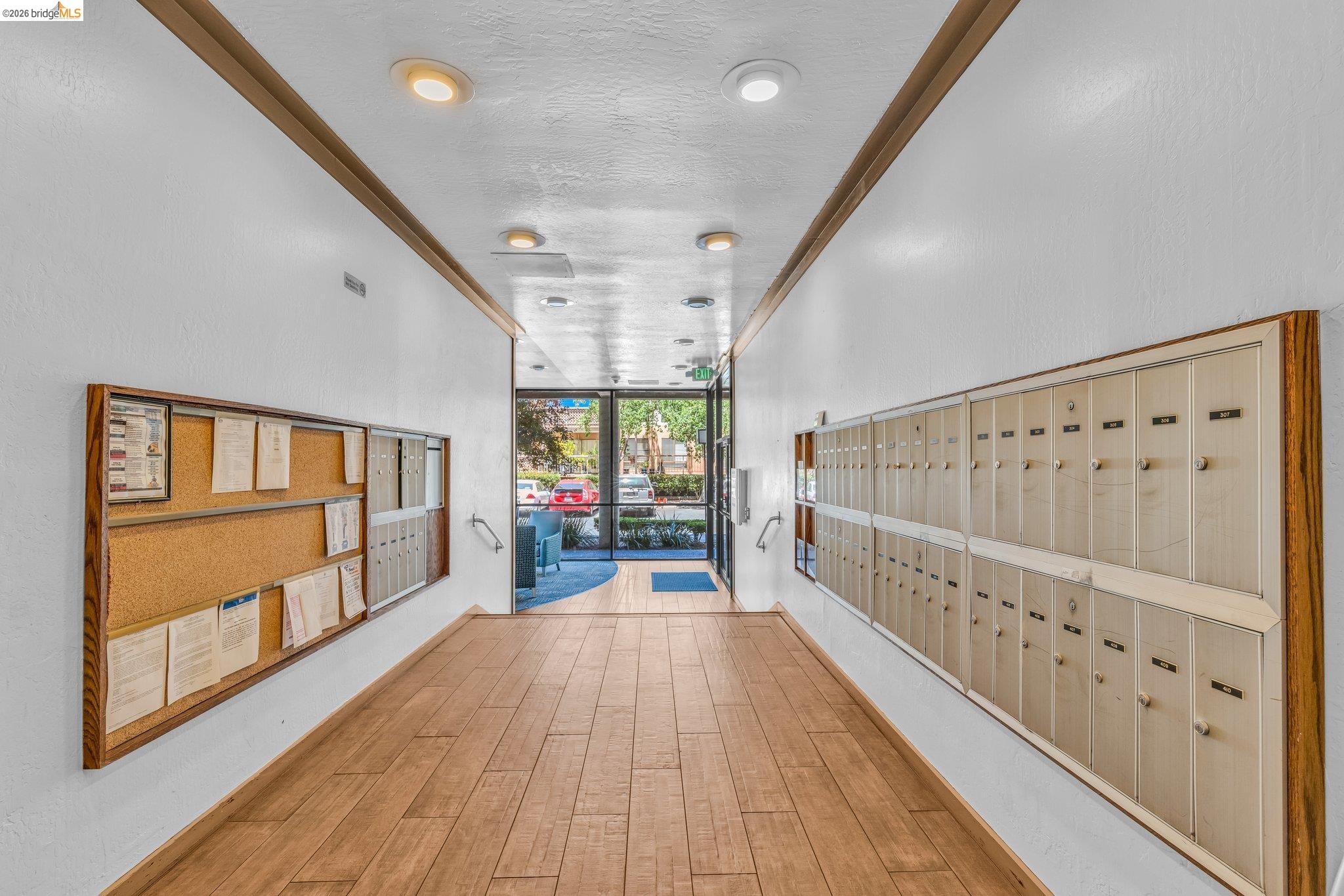 470 Civic Dr UNIT 105, Walnut Creek, CA, 94596