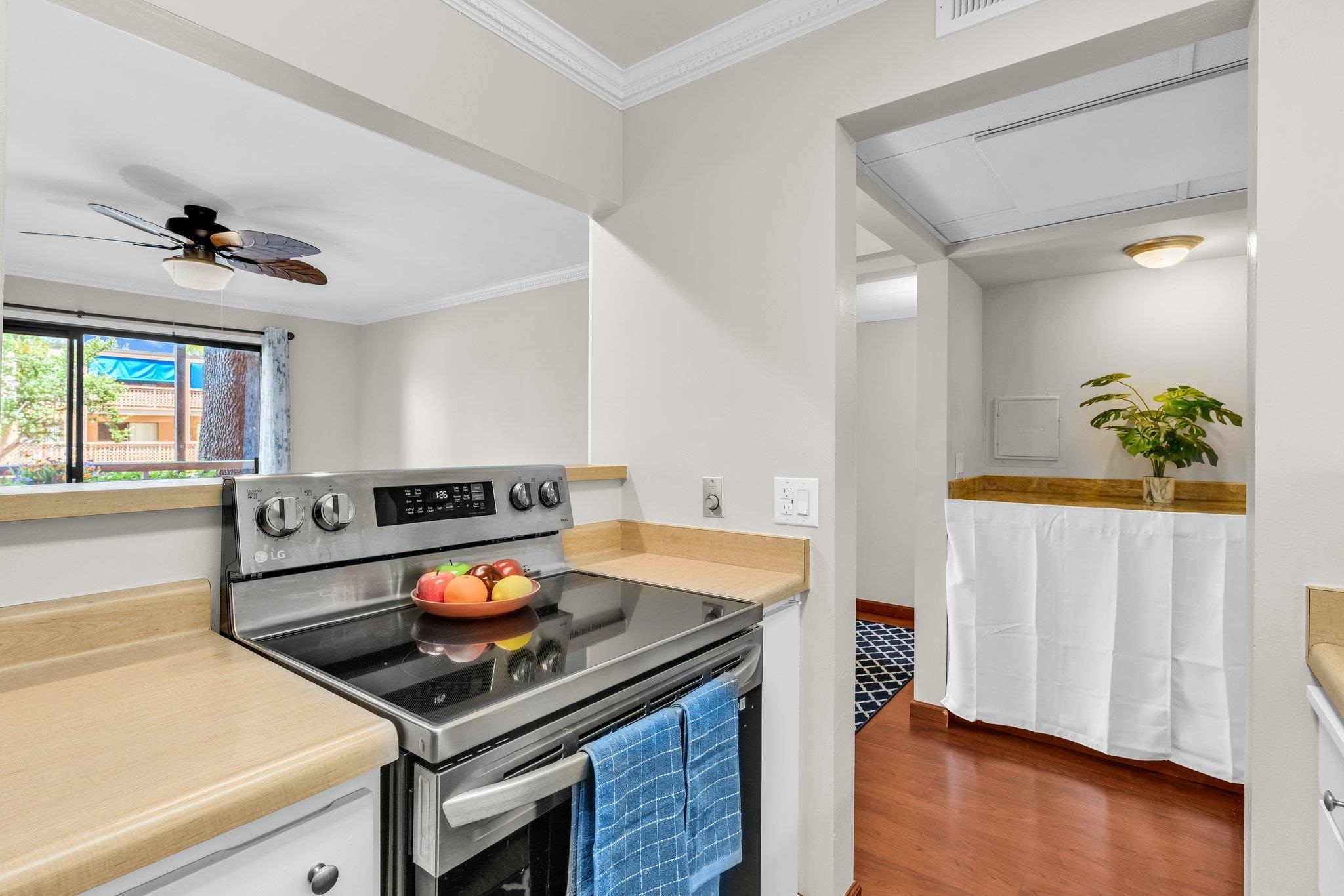 Detail Gallery Image 15 of 53 For 470 N Civic Dr #105,  Walnut Creek,  CA 94596 - 1 Beds | 1 Baths