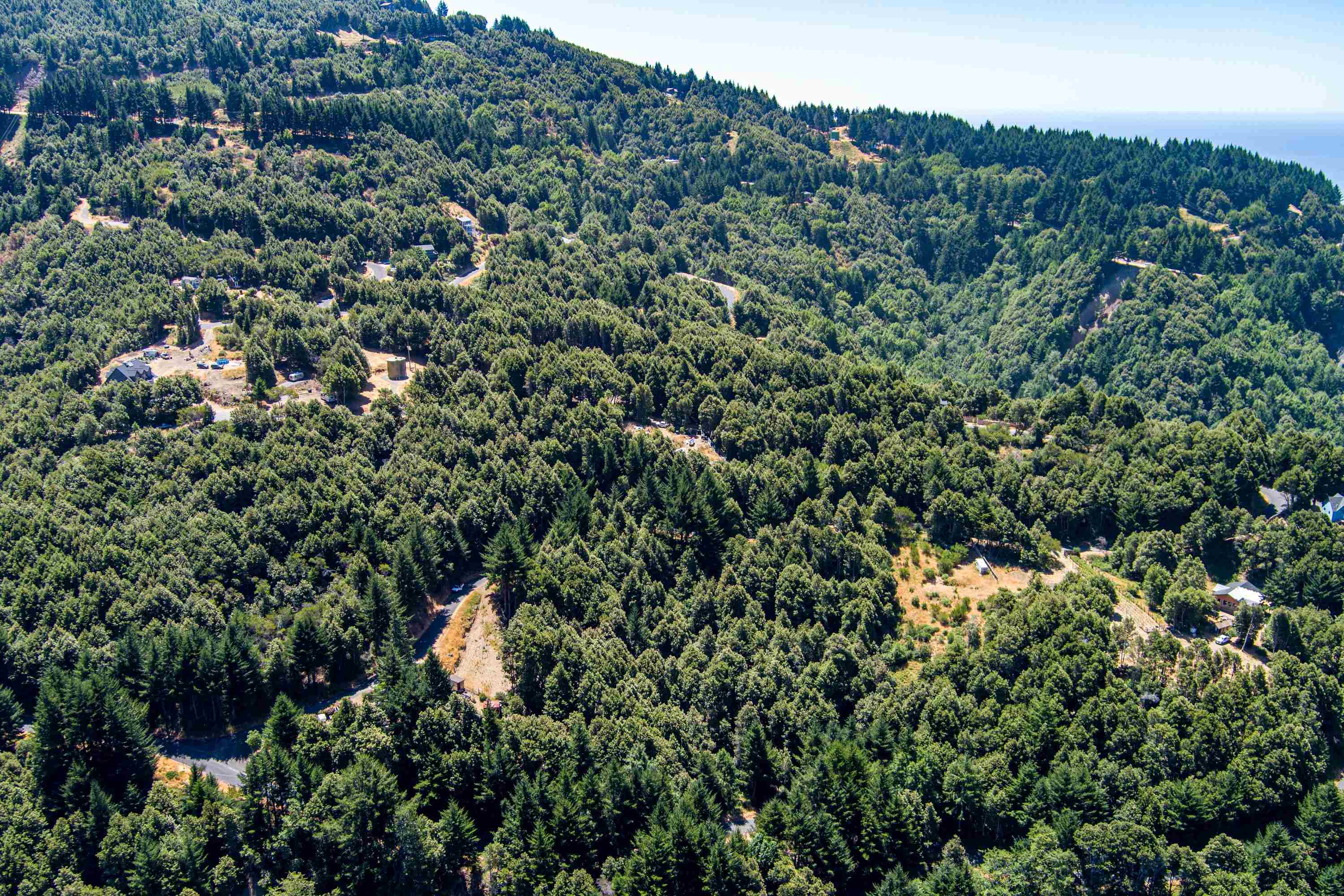 Detail Gallery Image 5 of 9 For 91 Walker Way, Whitethorn,  CA 95589 - – Beds | – Baths