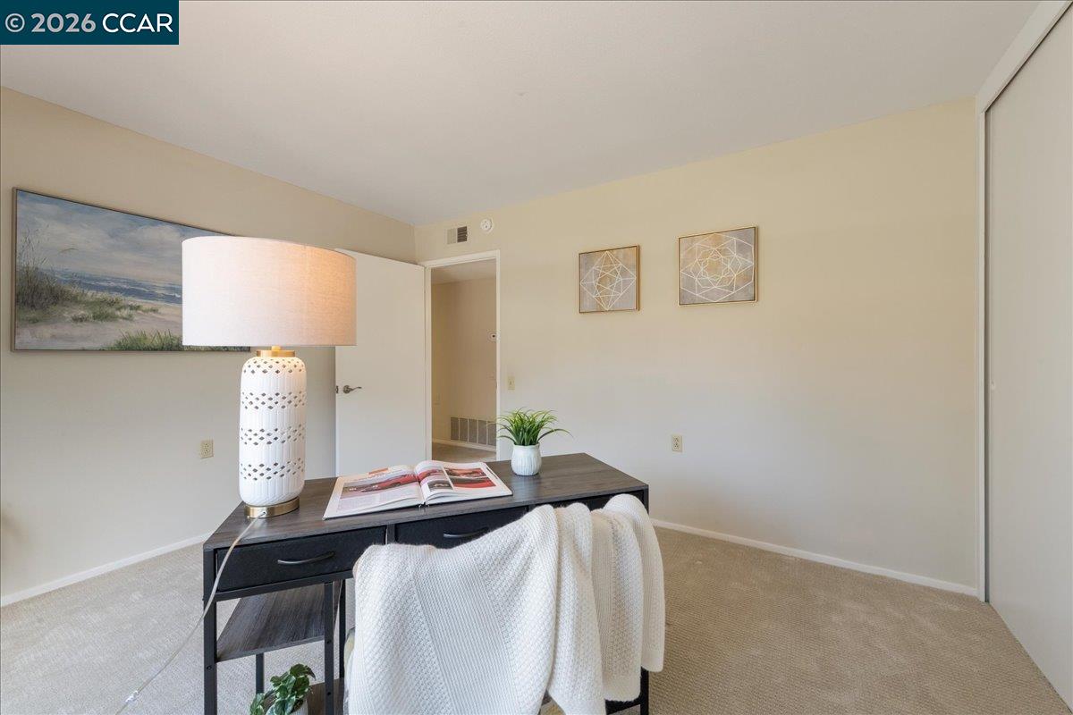 Detail Gallery Image 25 of 48 For 1573 Rockledge Ln #3,  Walnut Creek,  CA 94595 - 2 Beds | 1 Baths