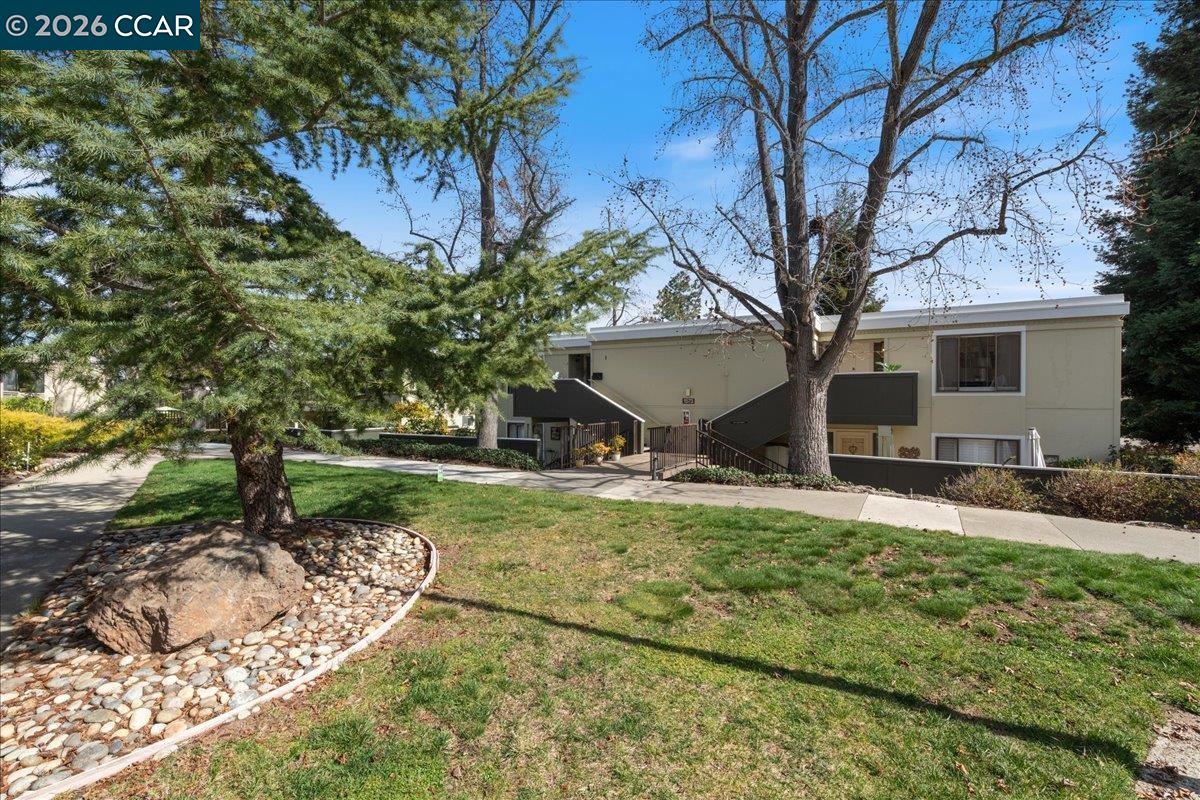 Detail Gallery Image 32 of 48 For 1573 Rockledge Ln #3,  Walnut Creek,  CA 94595 - 2 Beds | 1 Baths