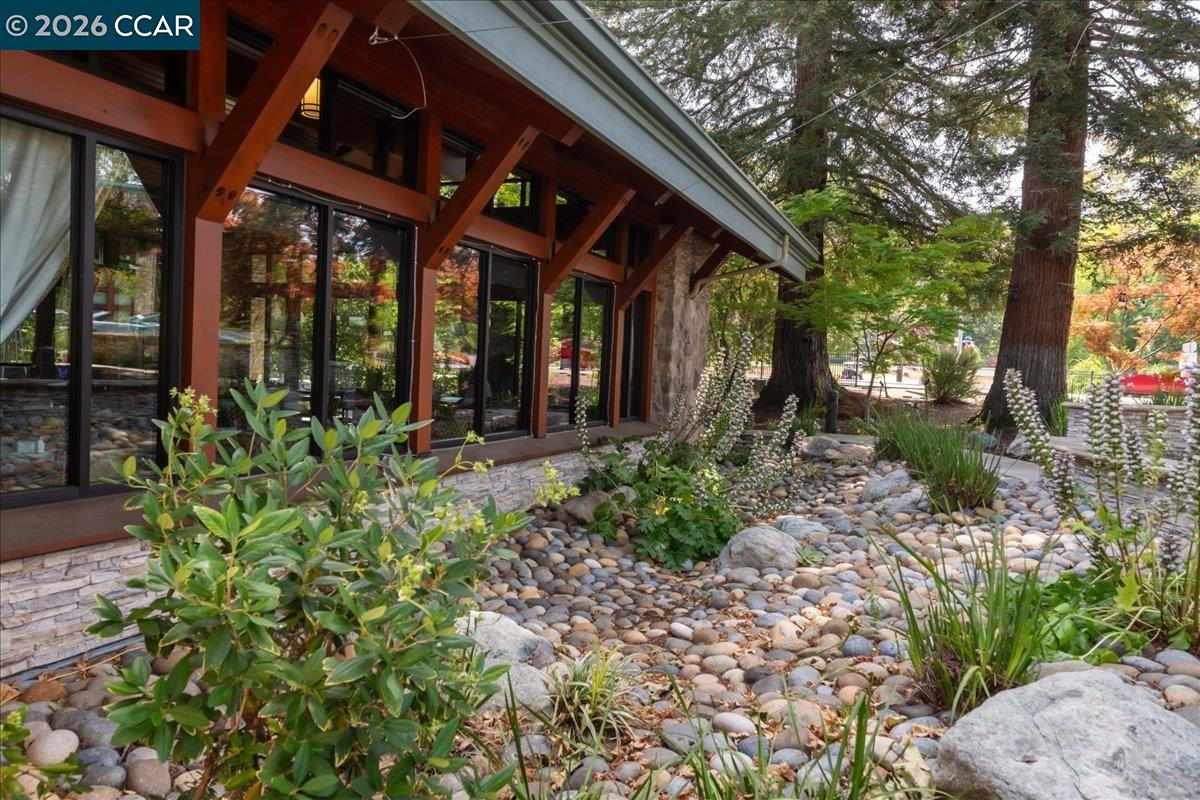 Detail Gallery Image 44 of 48 For 1573 Rockledge Ln #3,  Walnut Creek,  CA 94595 - 2 Beds | 1 Baths