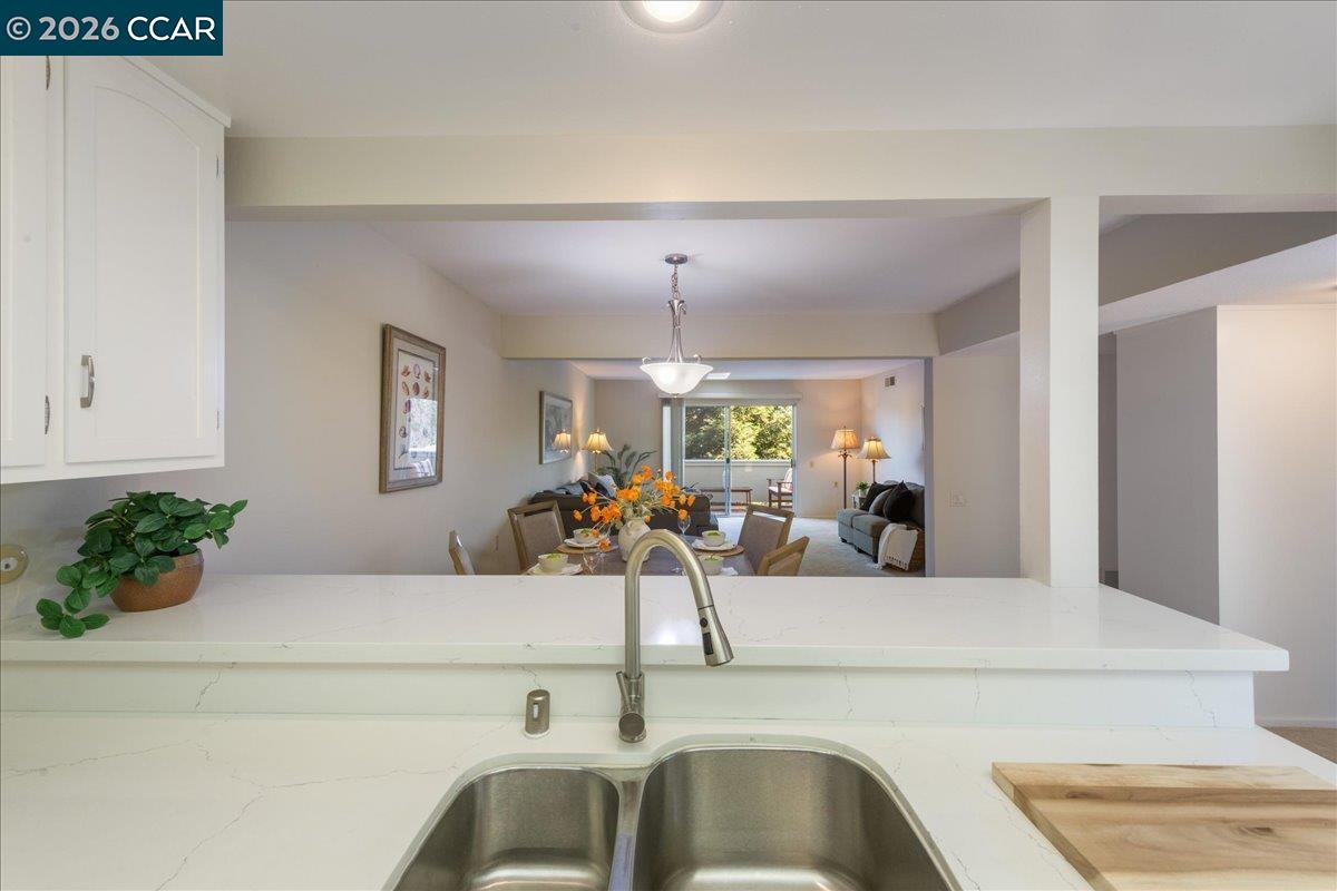 Detail Gallery Image 10 of 48 For 1573 Rockledge Ln #3,  Walnut Creek,  CA 94595 - 2 Beds | 1 Baths