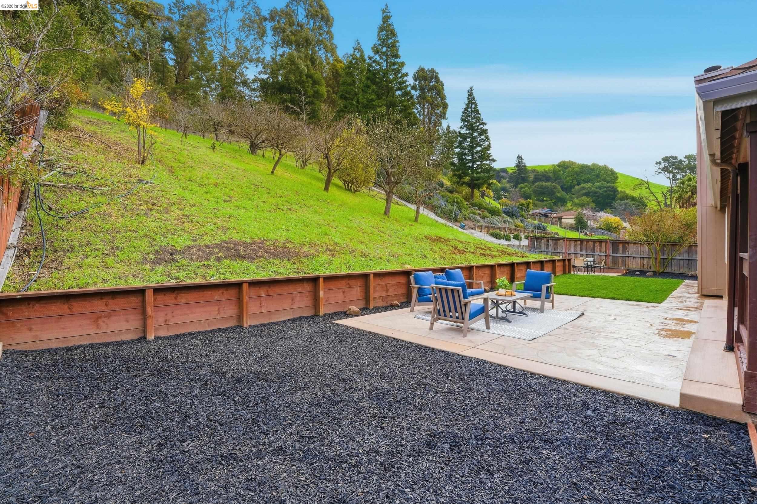 Detail Gallery Image 40 of 56 For 6201 Hillside Dr, El Sobrante,  CA 94803 - 3 Beds | 2 Baths