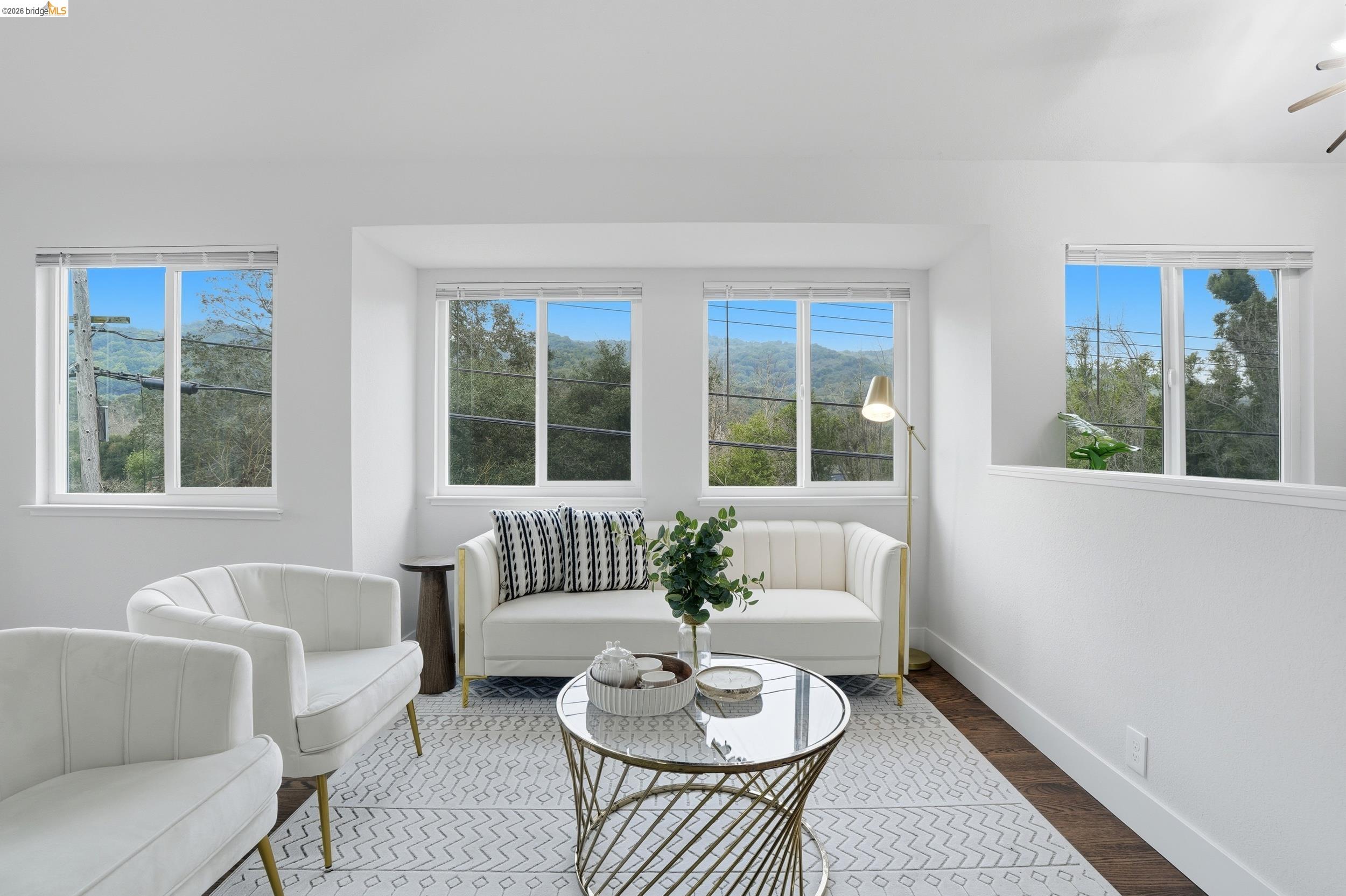 Detail Gallery Image 6 of 56 For 6201 Hillside Dr, El Sobrante,  CA 94803 - 3 Beds | 2 Baths