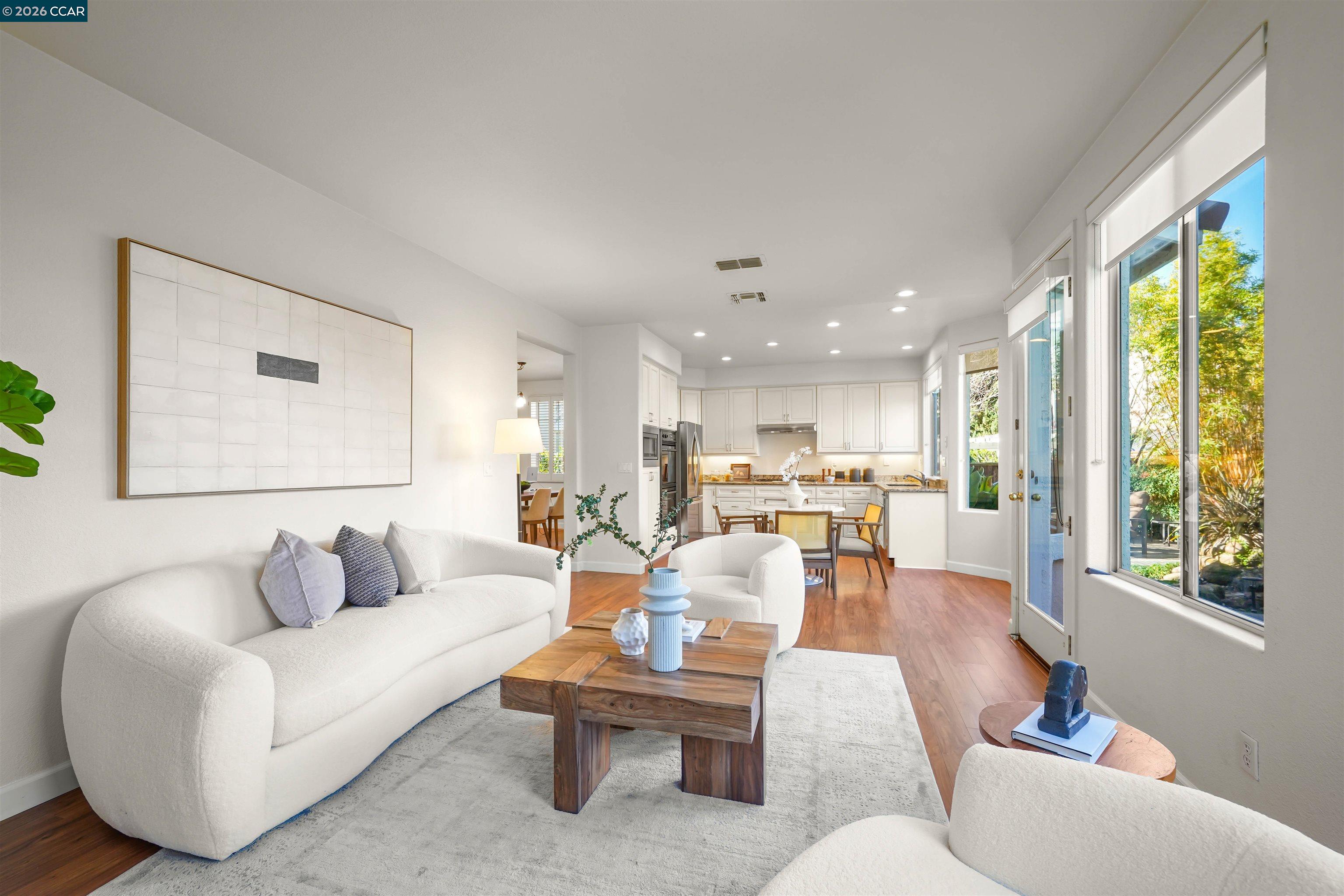 Detail Gallery Image 11 of 46 For 36302 Tunbridge Drive, Newark,  CA 94560 - 3 Beds | 3 Baths