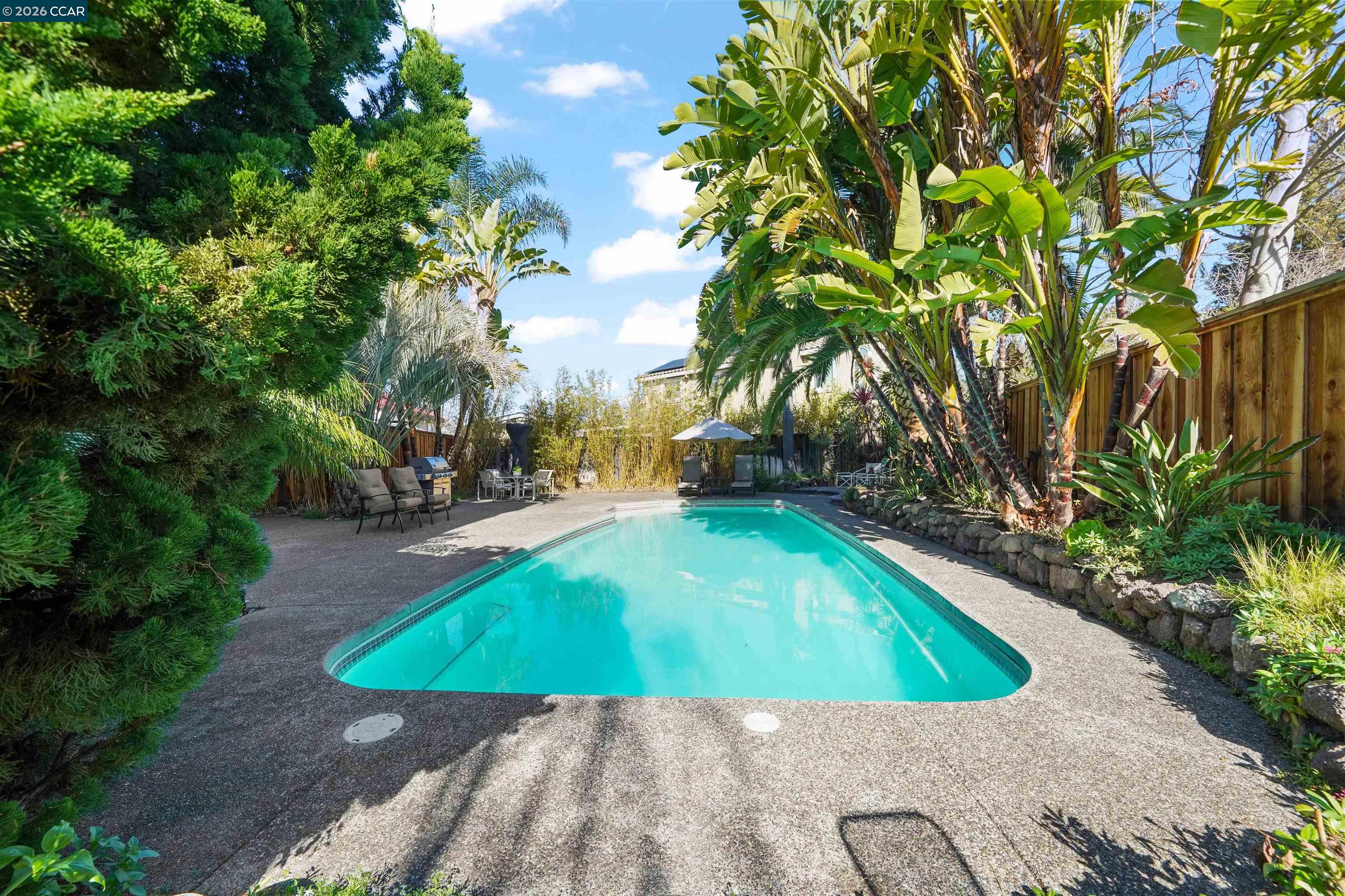 Detail Gallery Image 31 of 46 For 36302 Tunbridge Drive, Newark,  CA 94560 - 3 Beds | 3 Baths