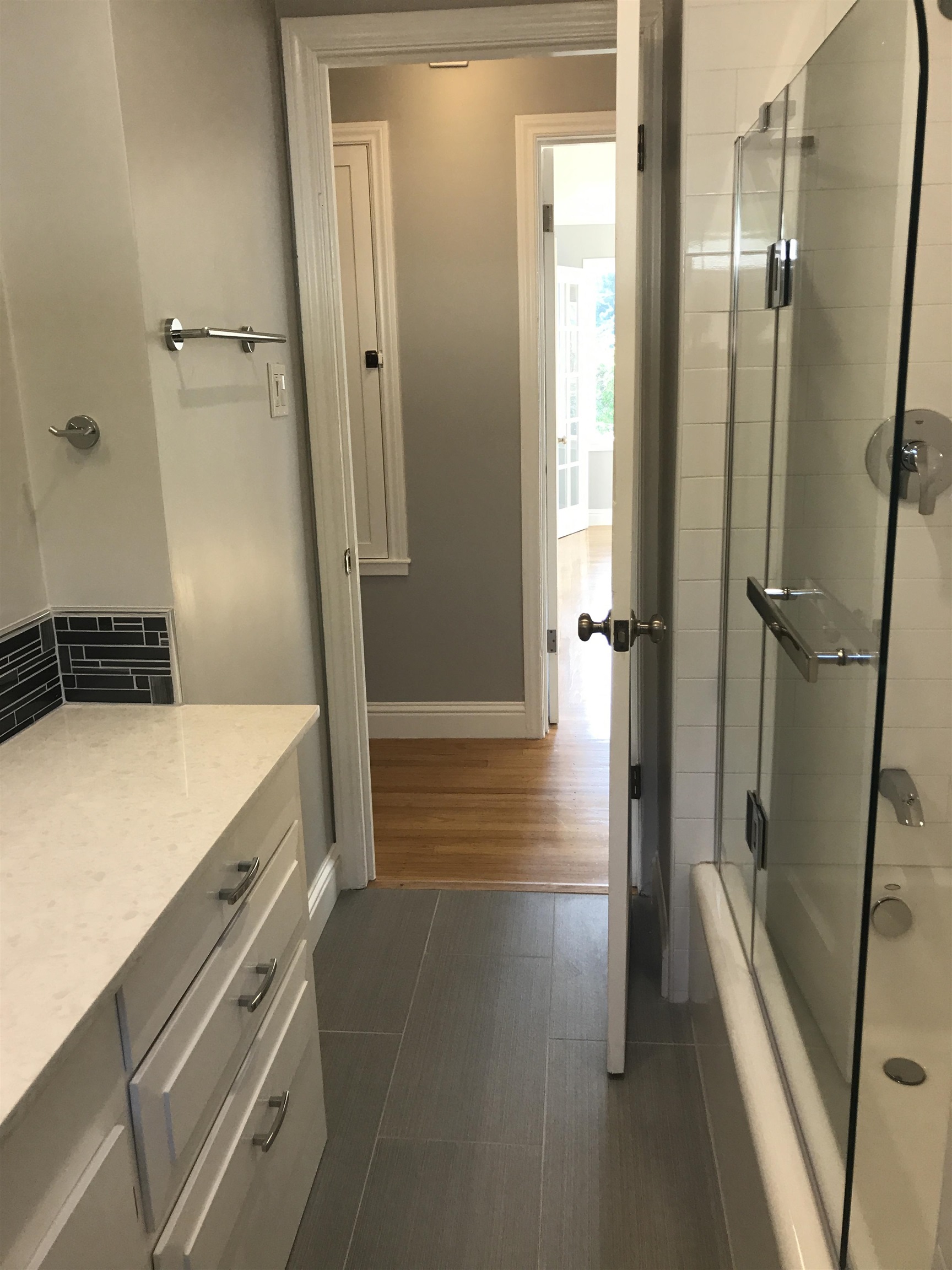 Detail Gallery Image 26 of 31 For 7630 Terrace Dr, El Cerrito,  CA 94530 - 2 Beds | 2 Baths