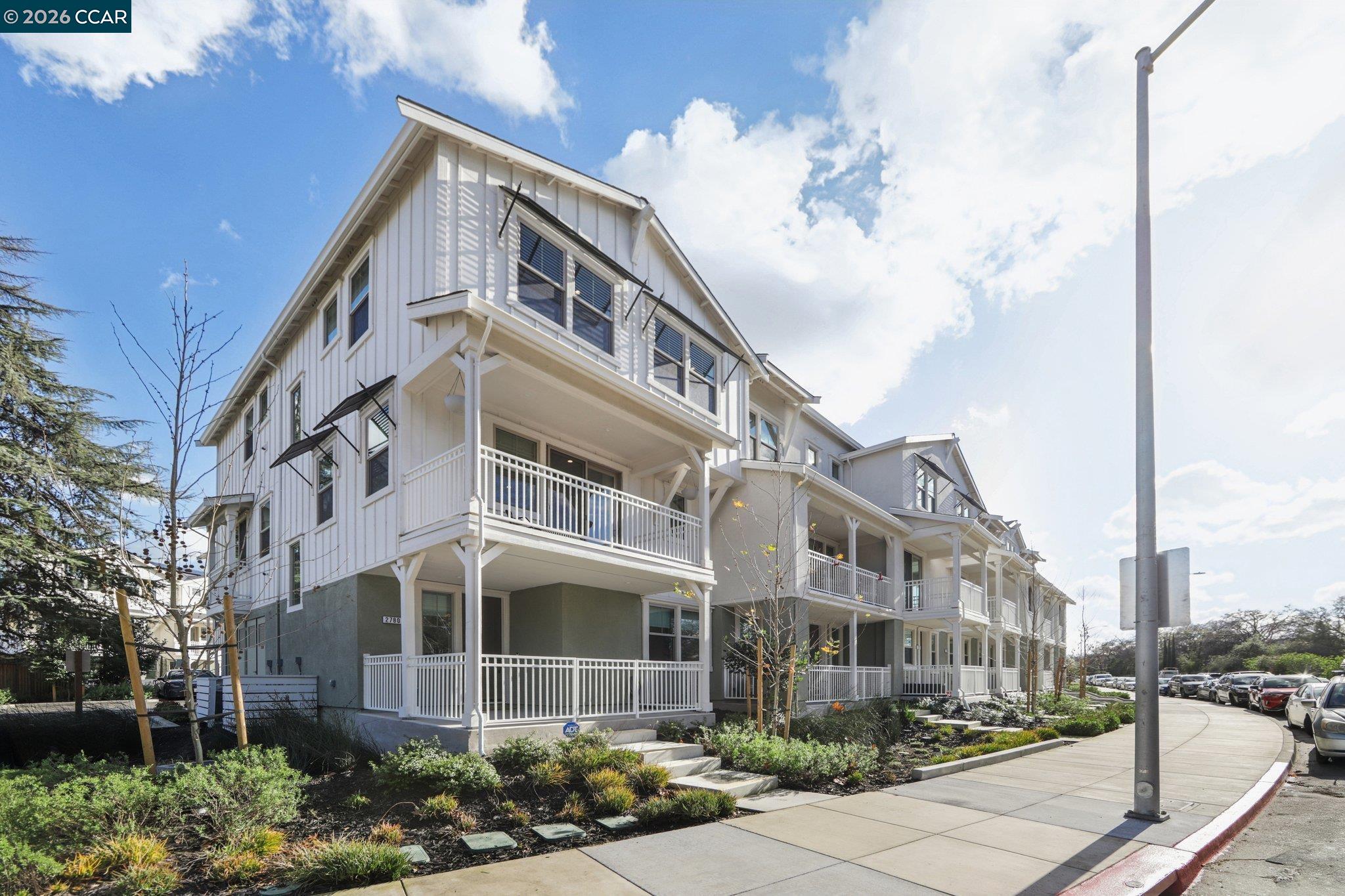 Photo #2: 41124232 Listing: Photo #2