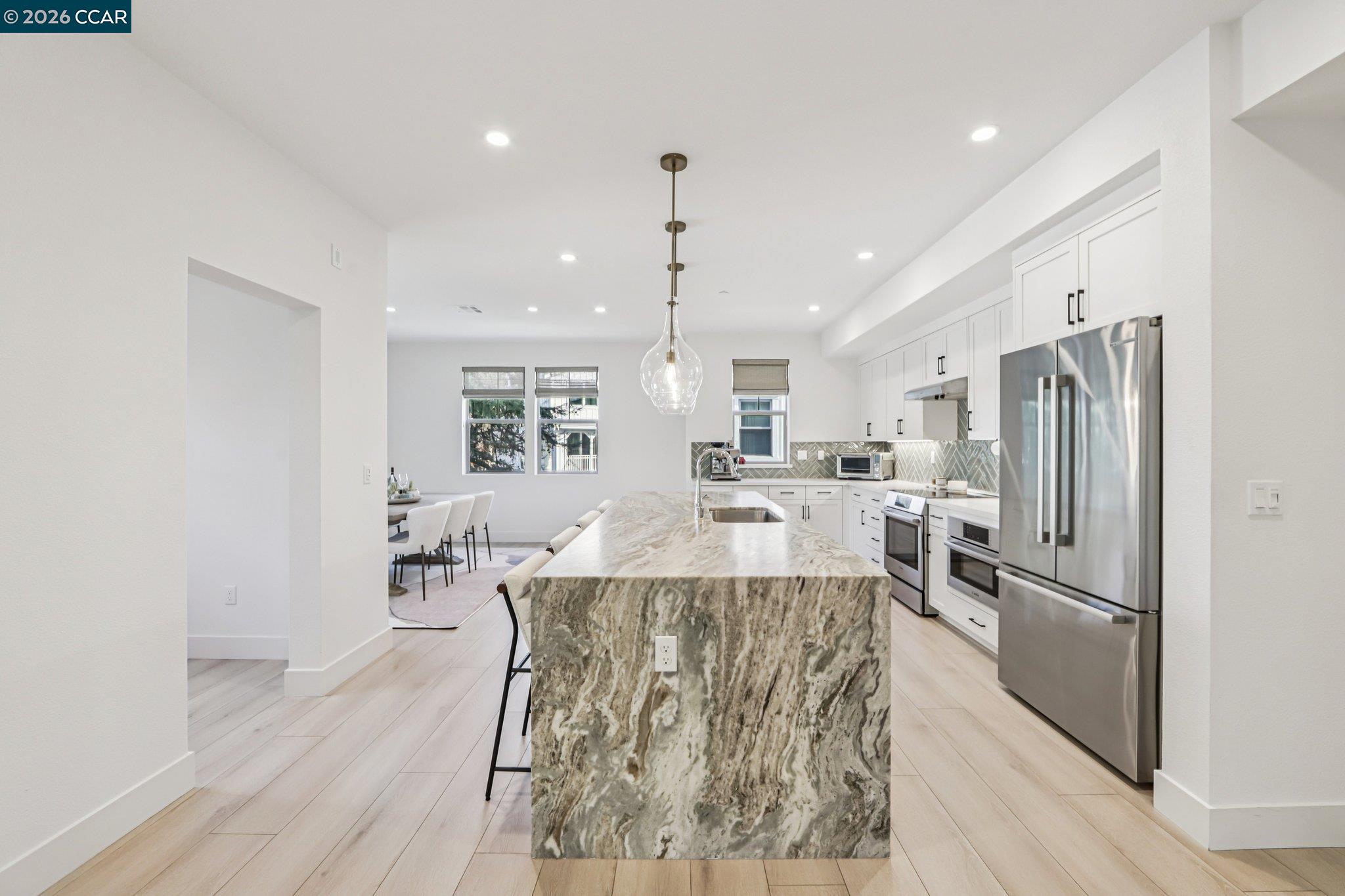 Photo #17: 41124232 Listing: Photo #17