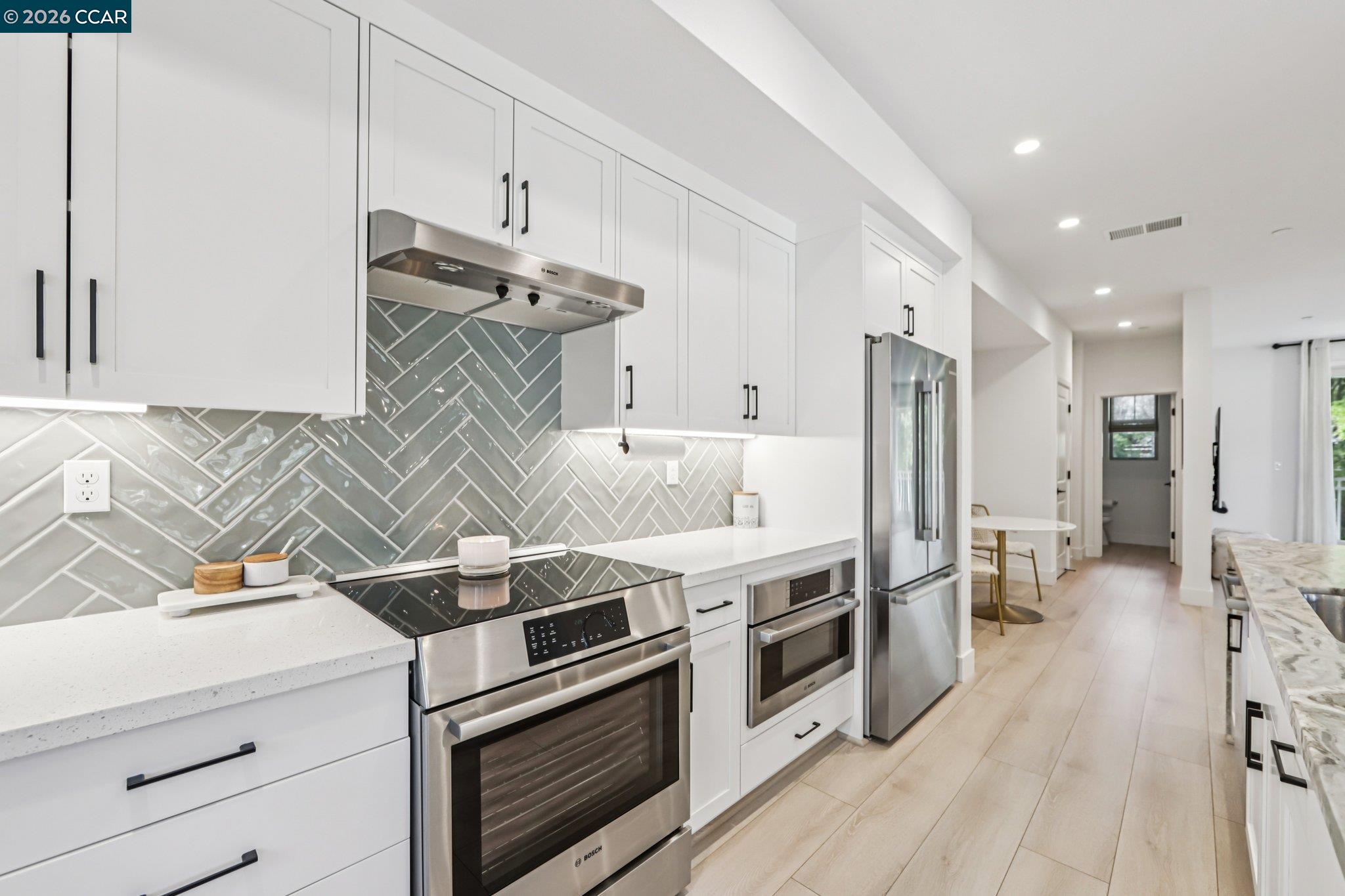 Photo #20: 41124232 Listing: Photo #20