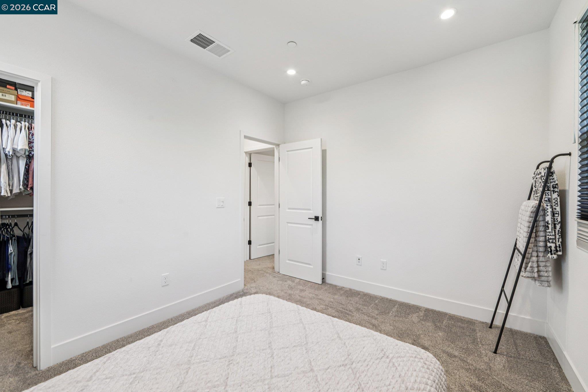 Photo #31: 41124232 Listing: Photo #31