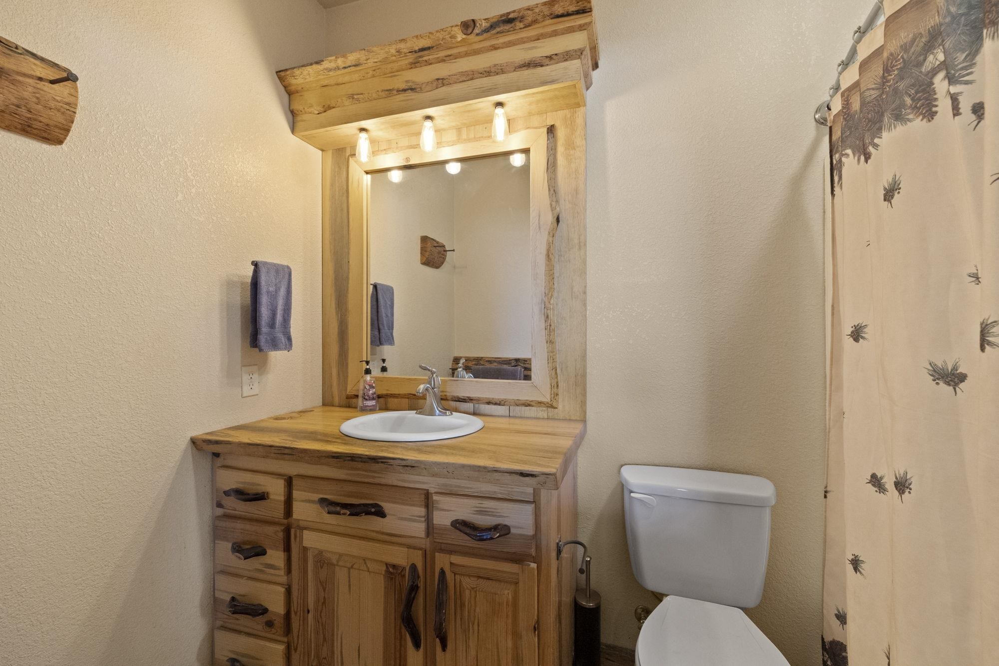 Detail Gallery Image 12 of 25 For 10395 State Highway 120, Chinese Camp,  CA 95309 - 1 Beds | 2 Baths