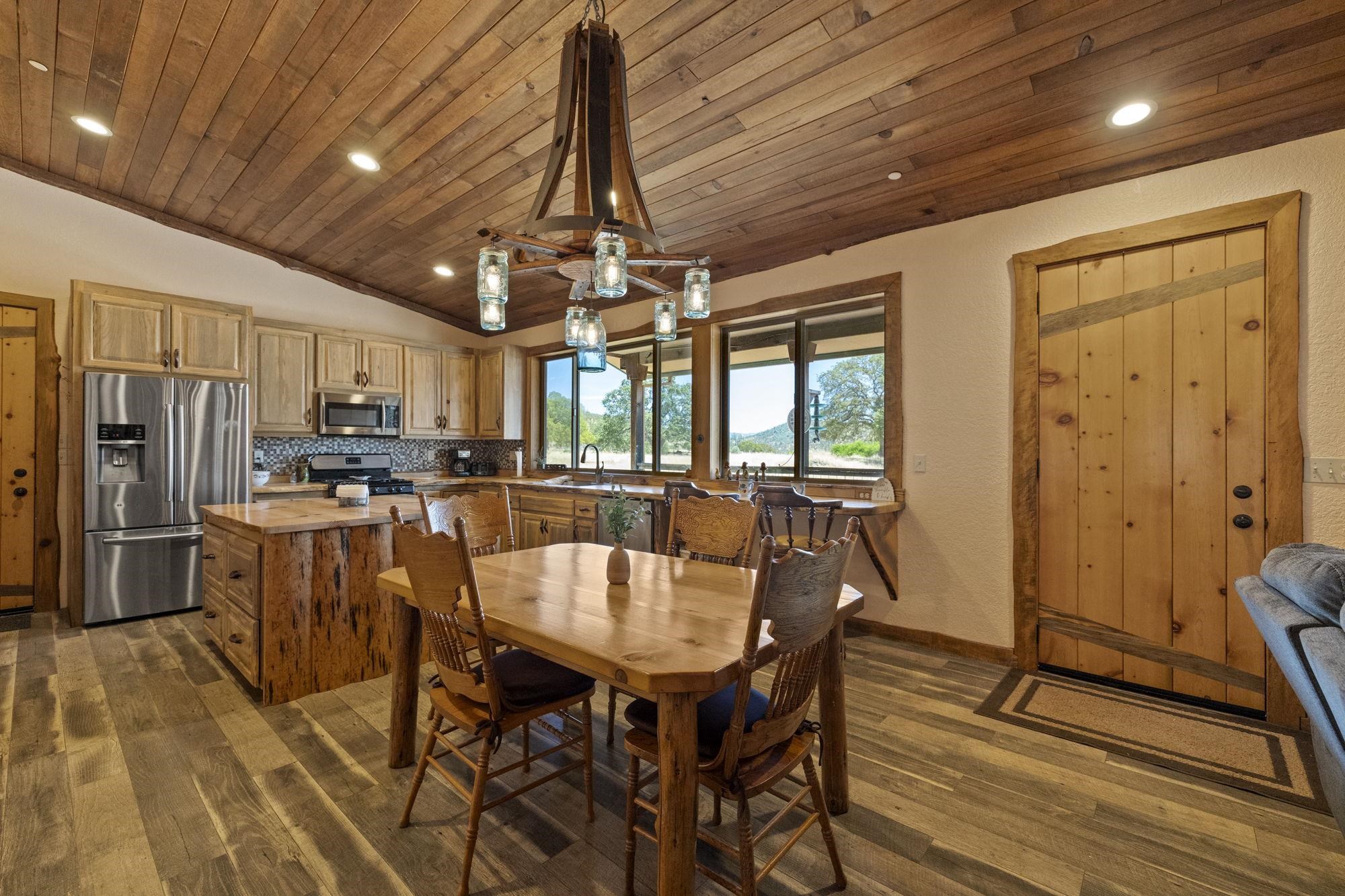 Detail Gallery Image 5 of 25 For 10395 State Highway 120, Chinese Camp,  CA 95309 - 1 Beds | 2 Baths