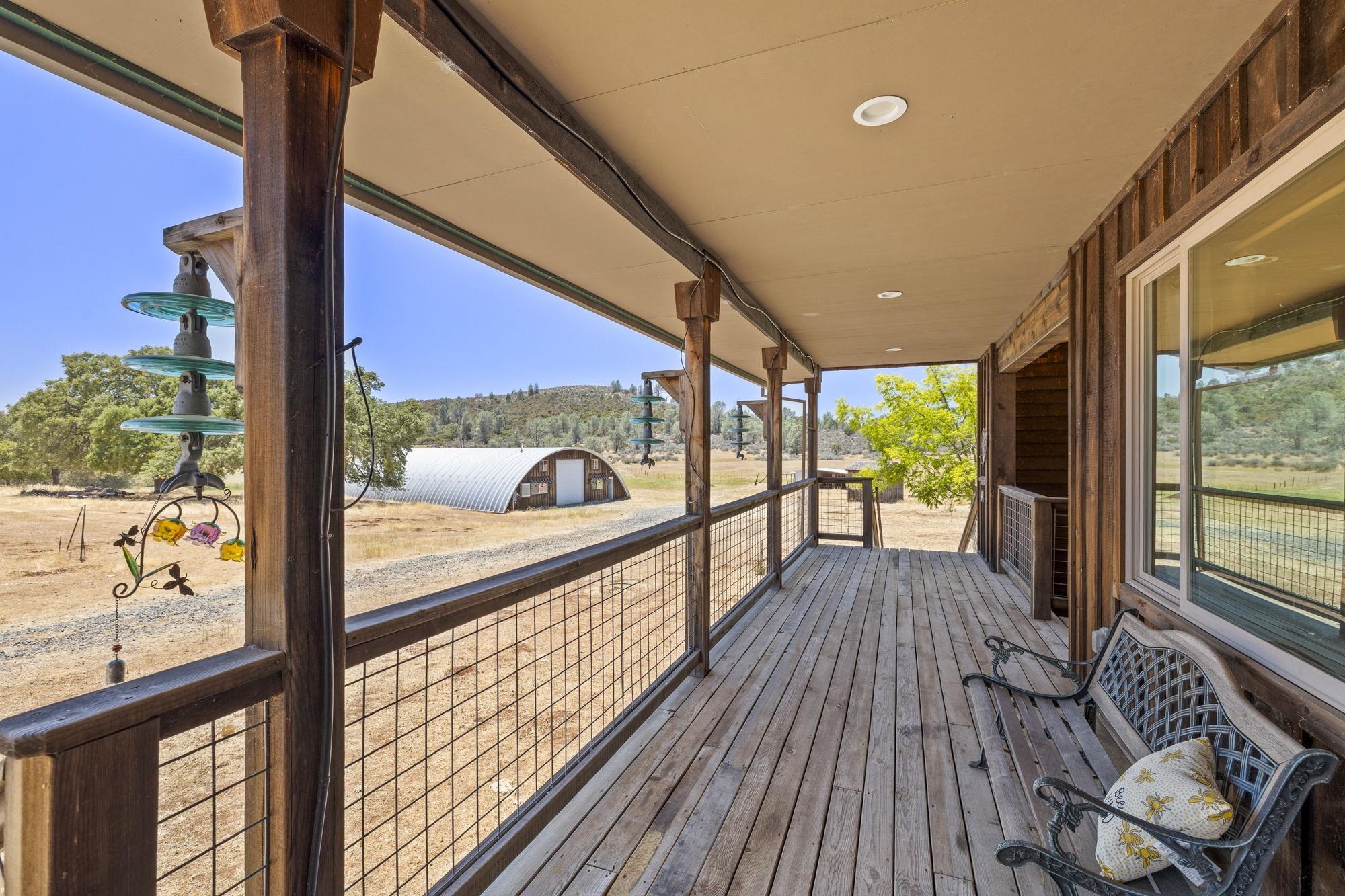 Detail Gallery Image 6 of 25 For 10395 State Highway 120, Chinese Camp,  CA 95309 - 1 Beds | 2 Baths