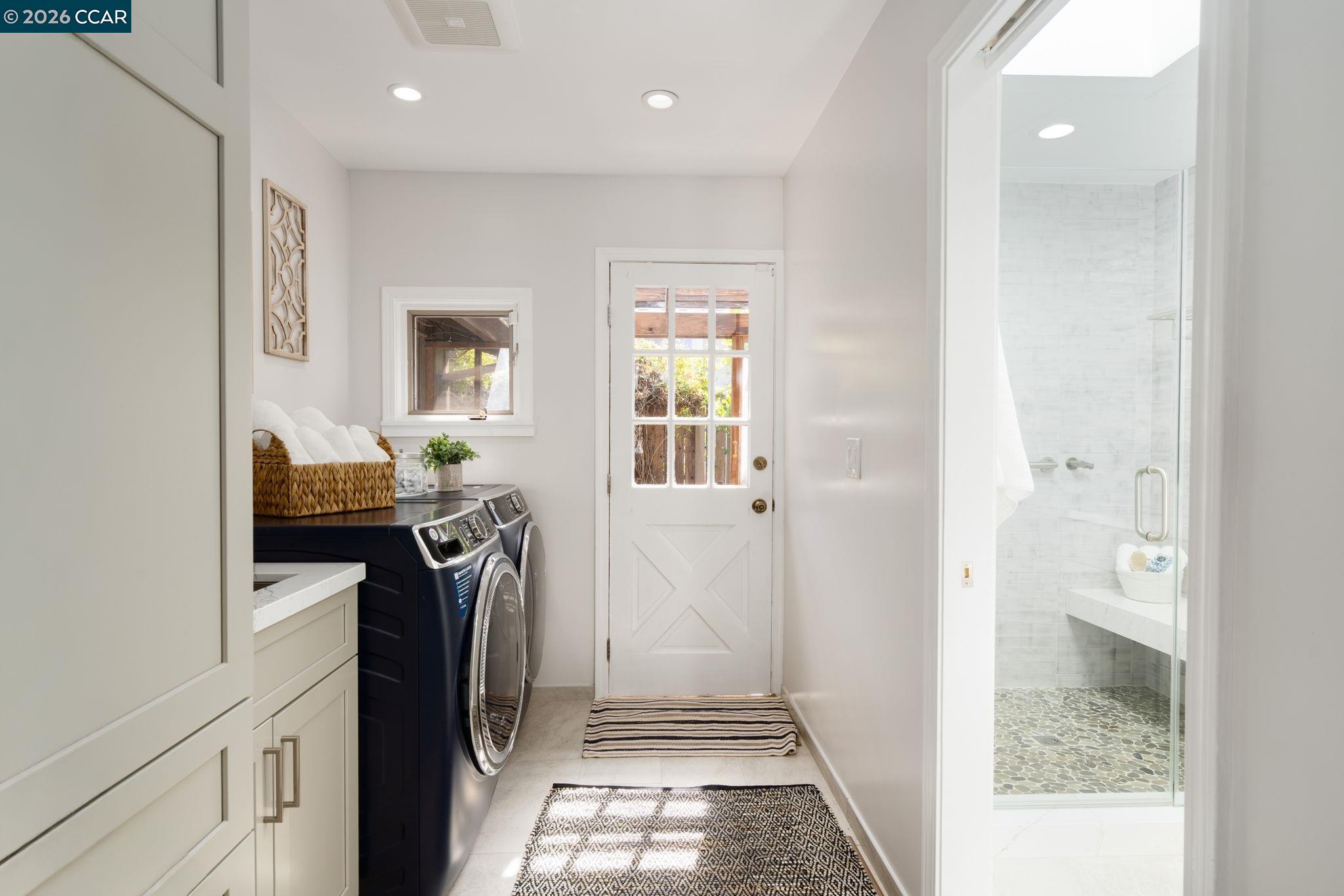 Detail Gallery Image 21 of 51 For 31 Sara Ln, Alamo,  CA 94507 - 3 Beds | 3 Baths