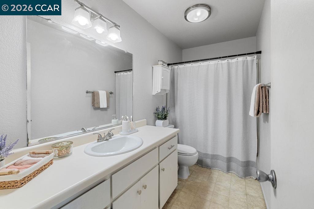 Photo #15: 41124242 Listing: Photo #15