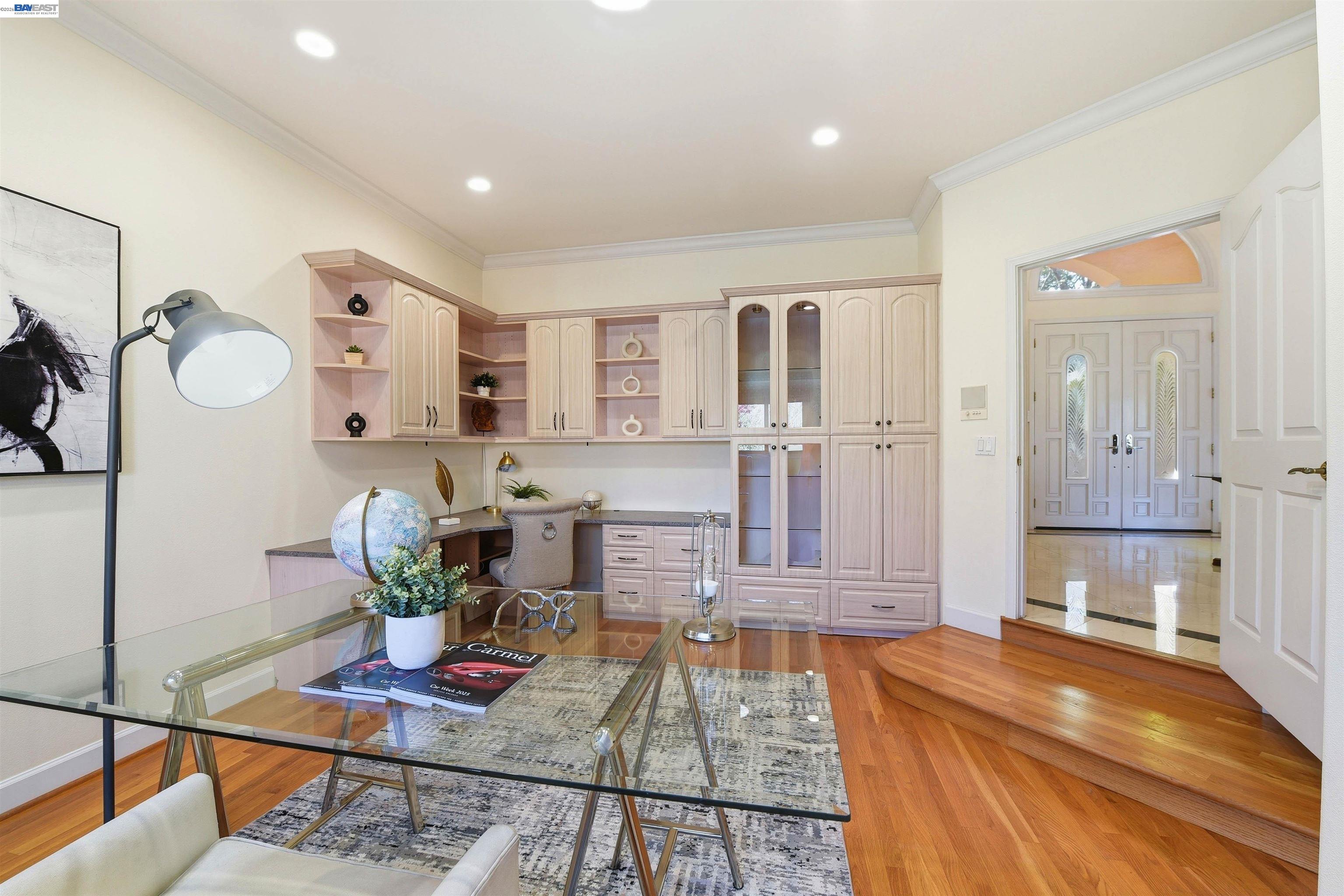 Detail Gallery Image 26 of 60 For 12800 Clausen Ct, Los Altos Hills,  CA 94022 - 5 Beds | 5/1 Baths