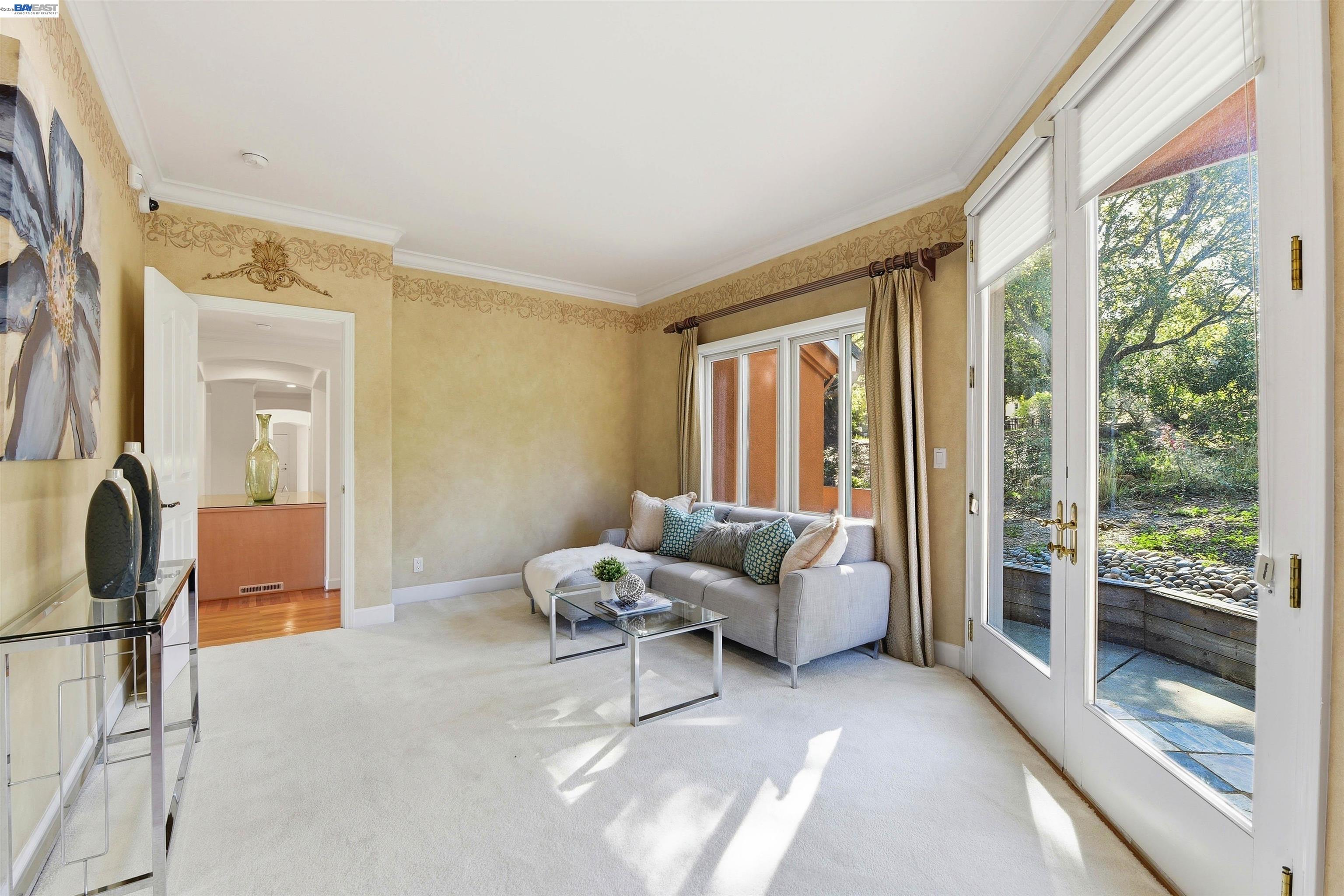 Detail Gallery Image 28 of 60 For 12800 Clausen Ct, Los Altos Hills,  CA 94022 - 5 Beds | 5/1 Baths