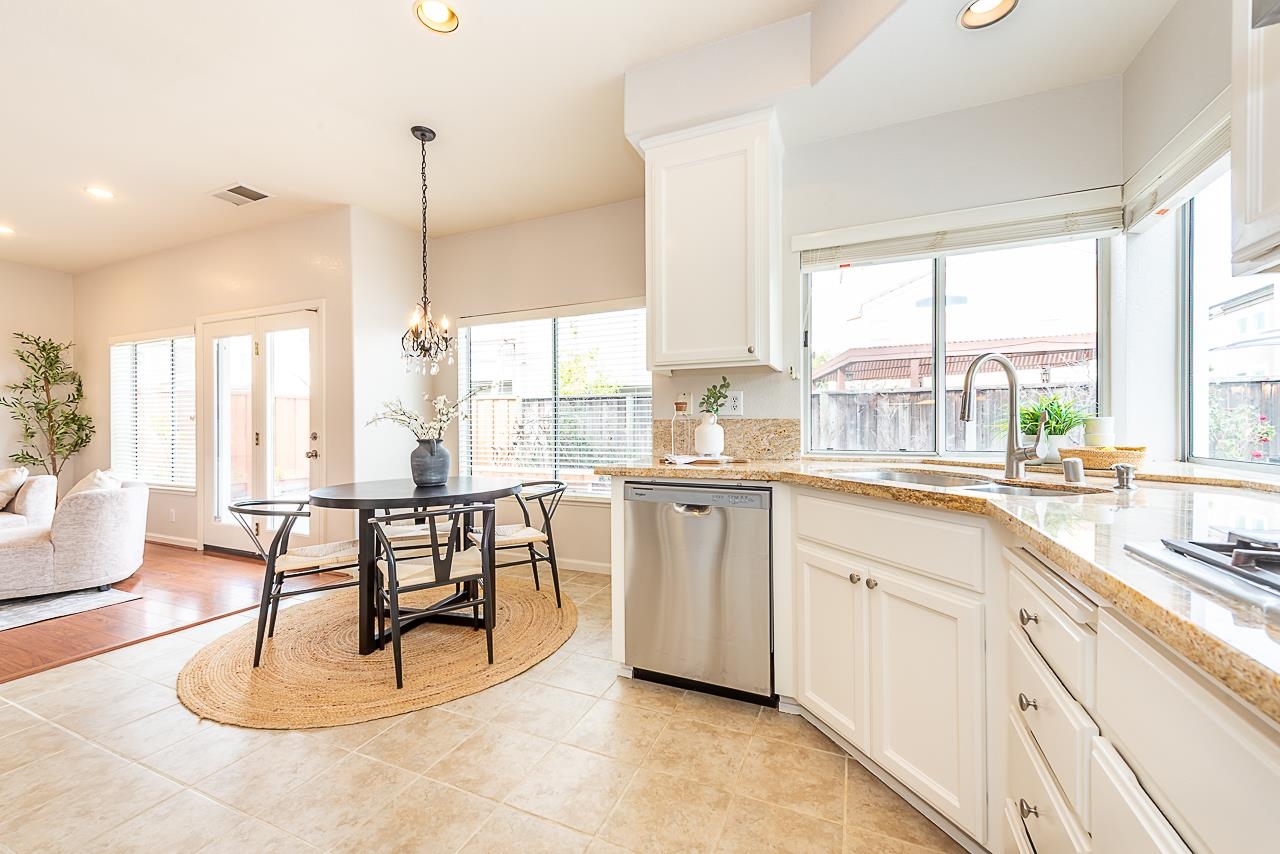 Detail Gallery Image 27 of 60 For 2911 Seriana Pl, Union City,  CA 94587 - 4 Beds | 3 Baths