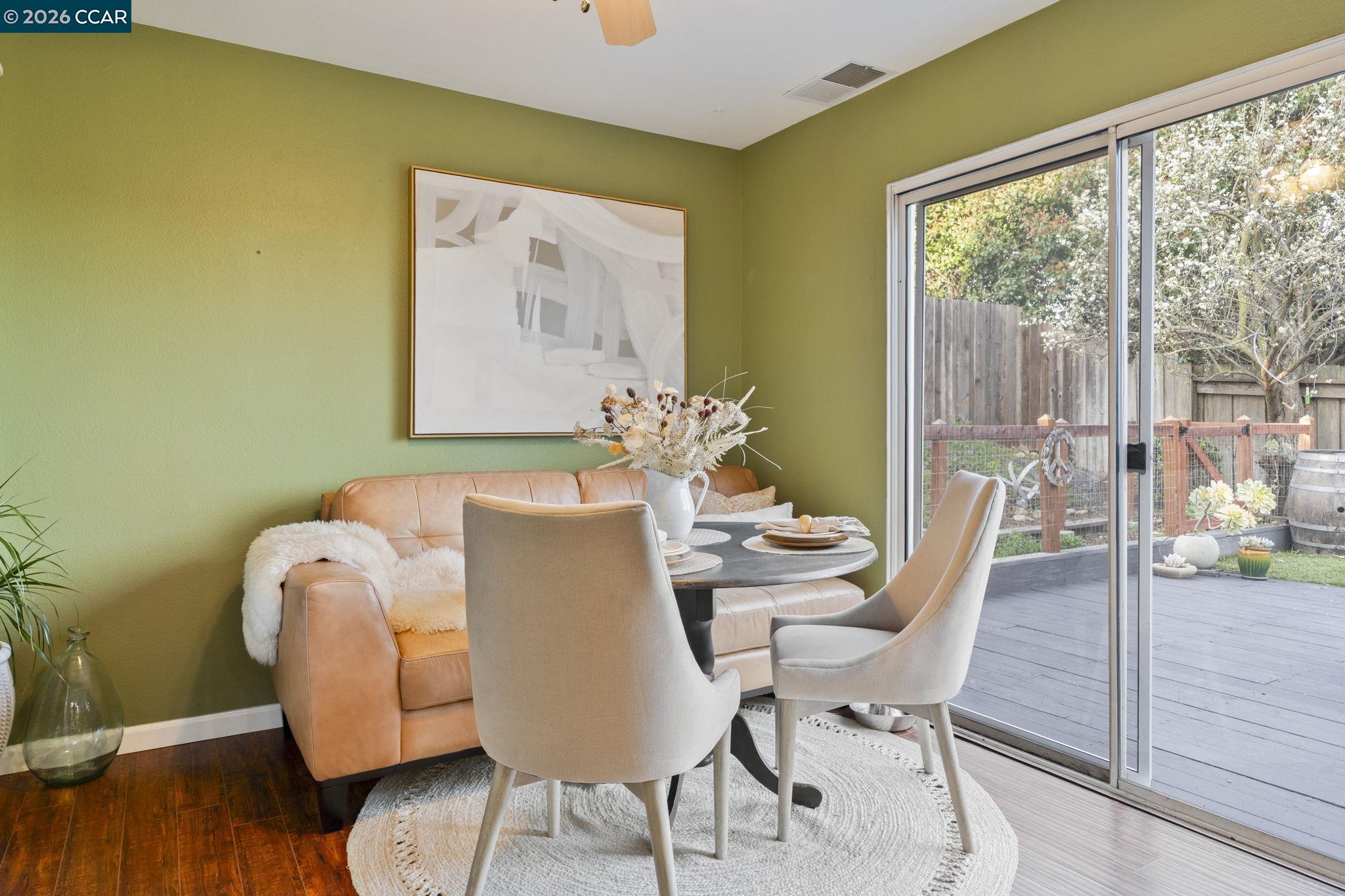 Detail Gallery Image 21 of 60 For 108 Sunnyglen Dr, Vallejo,  CA 94591 - 4 Beds | 2/1 Baths