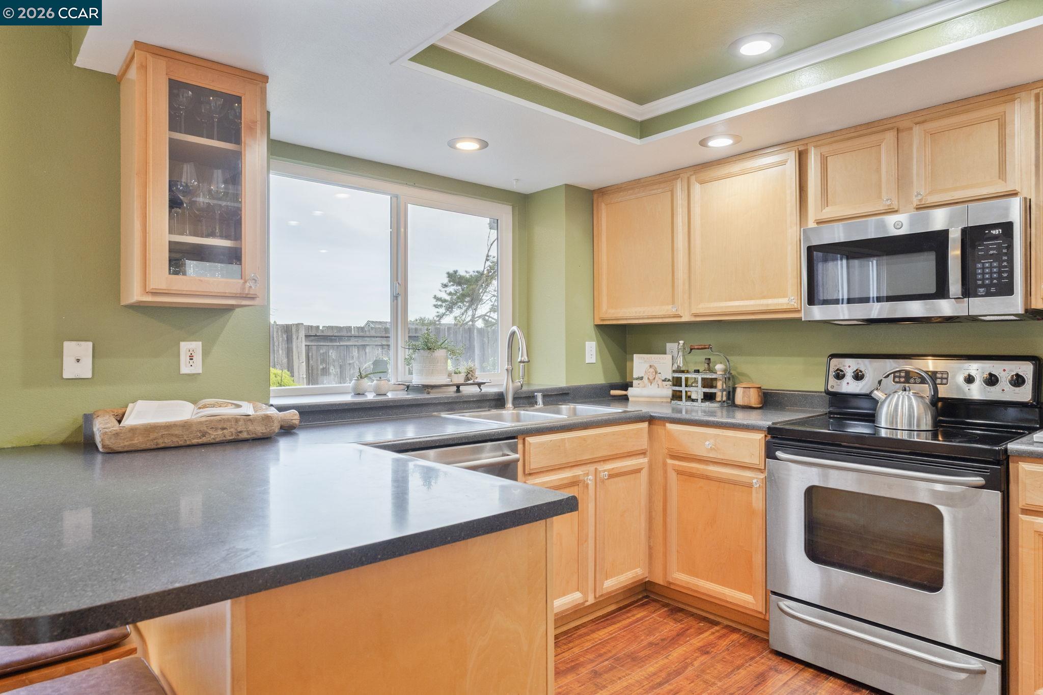 Detail Gallery Image 28 of 60 For 108 Sunnyglen Dr, Vallejo,  CA 94591 - 4 Beds | 2/1 Baths