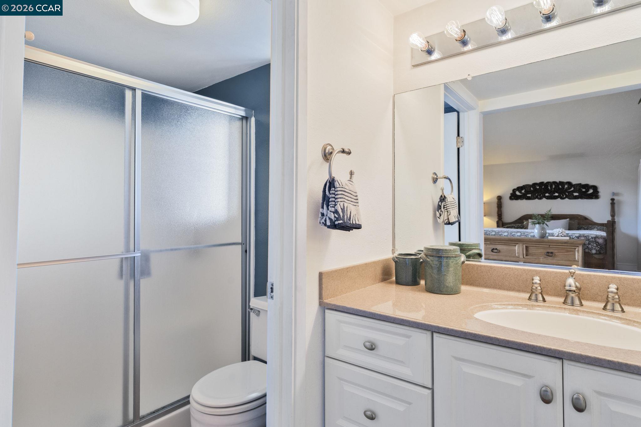 Detail Gallery Image 43 of 60 For 108 Sunnyglen Dr, Vallejo,  CA 94591 - 4 Beds | 2/1 Baths