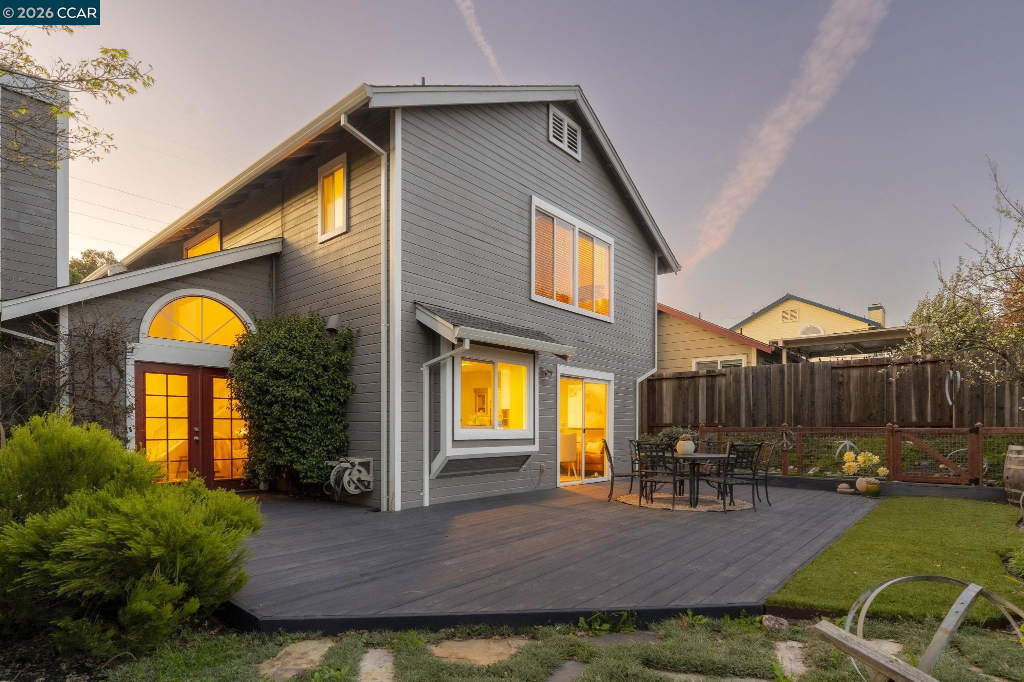 Detail Gallery Image 44 of 60 For 108 Sunnyglen Dr, Vallejo,  CA 94591 - 4 Beds | 2/1 Baths