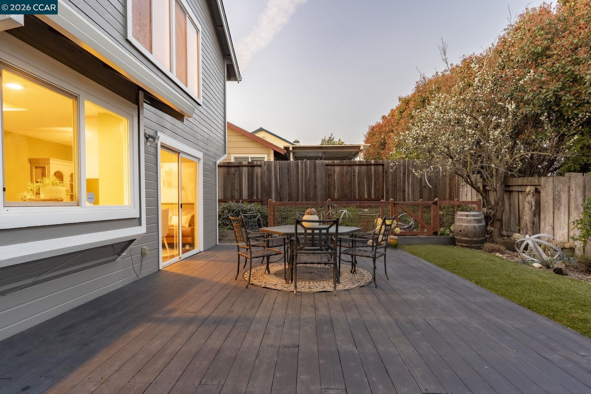 Detail Gallery Image 45 of 60 For 108 Sunnyglen Dr, Vallejo,  CA 94591 - 4 Beds | 2/1 Baths