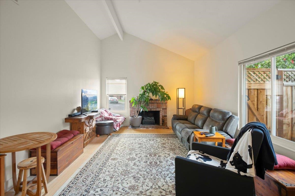 Detail Gallery Image 15 of 24 For 298 Edwin Way, Hayward,  CA 94544 - 3 Beds | 2 Baths