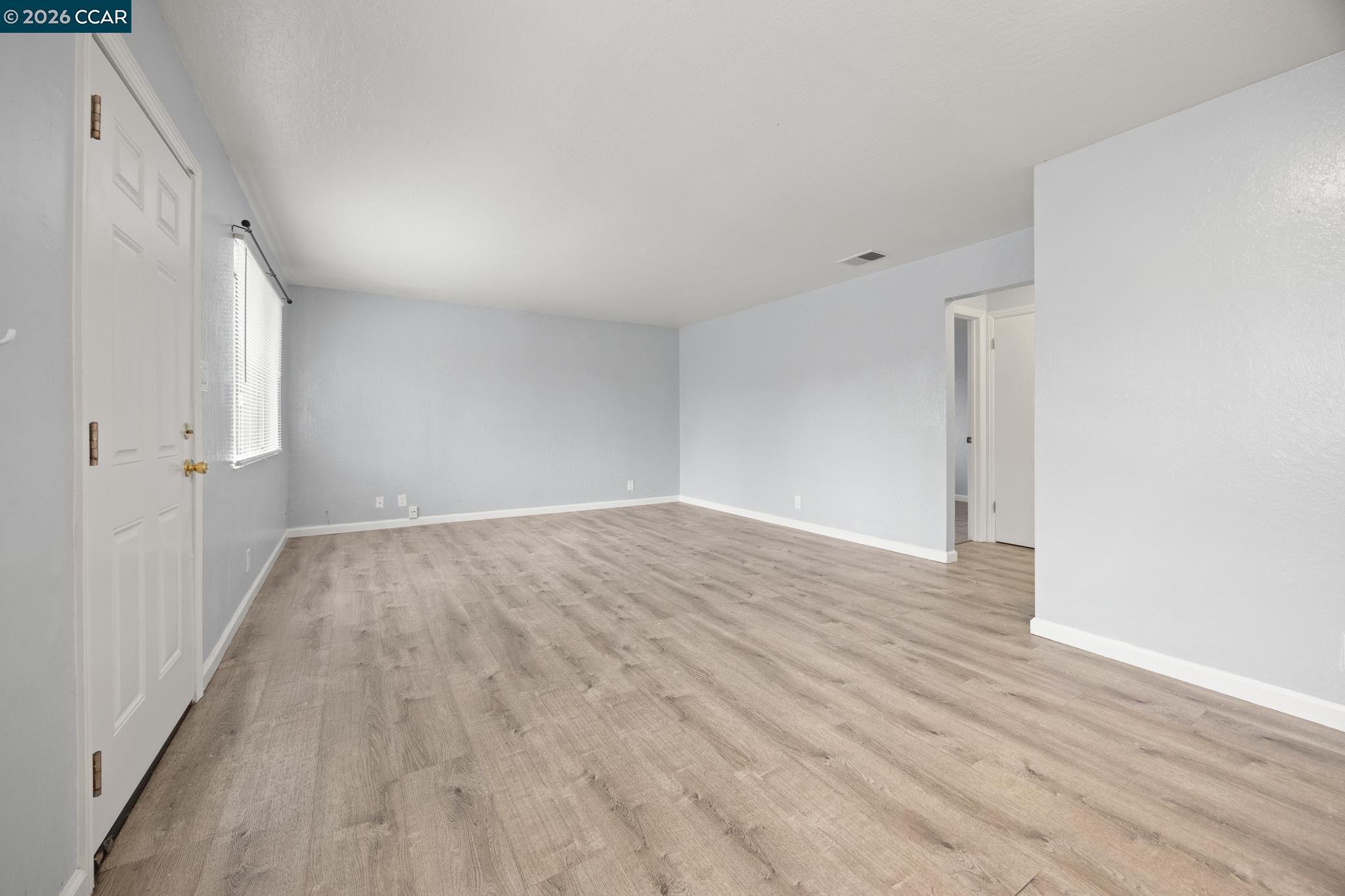 Photo #9: 41124255 Listing: Photo #9