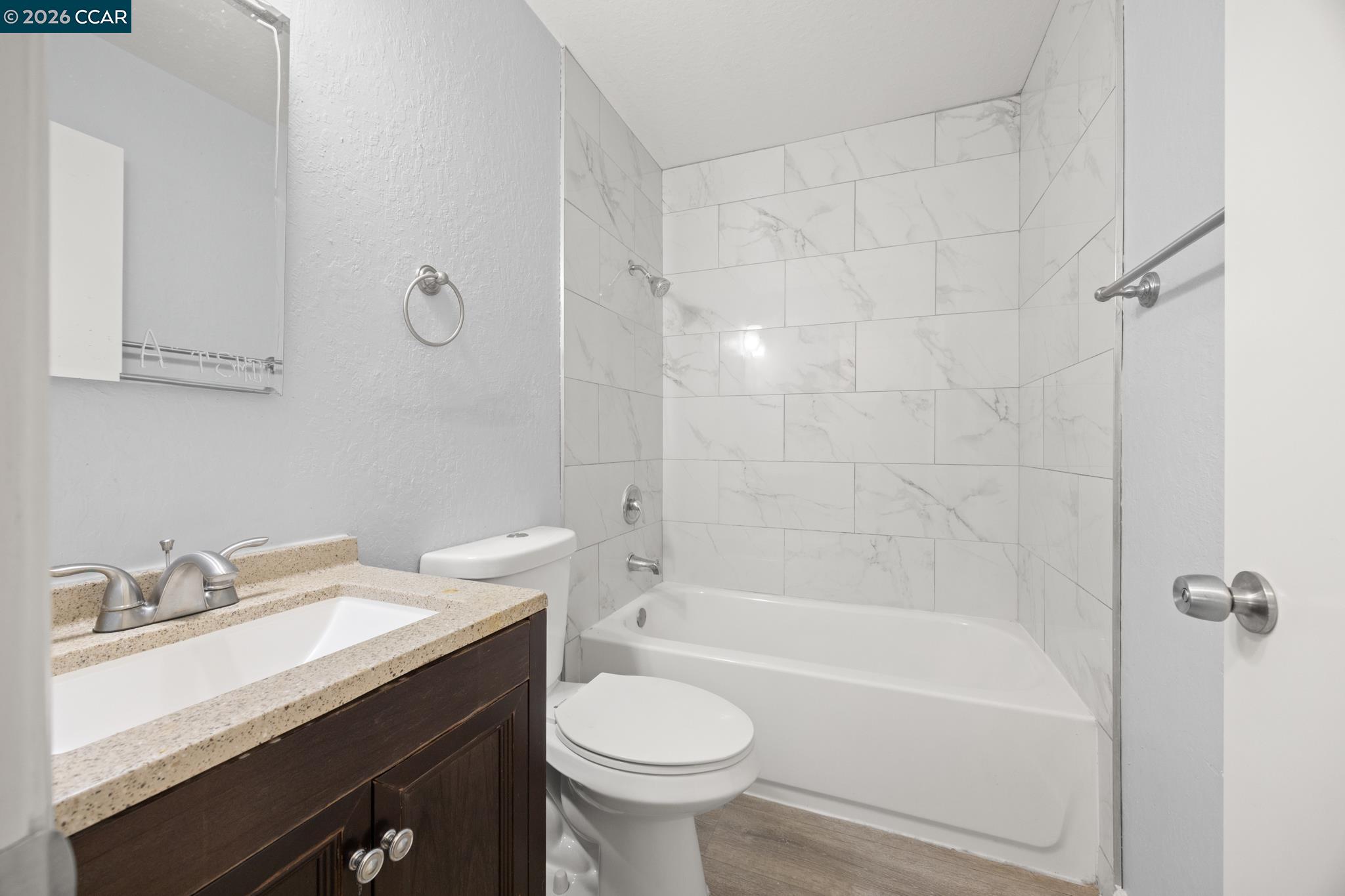 Photo #13: 41124255 Listing: Photo #13