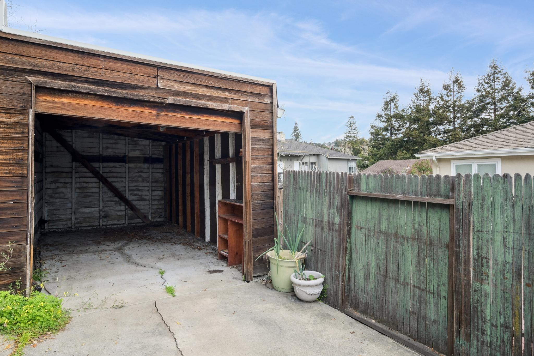 Detail Gallery Image 26 of 28 For 240 Sunnyside, Piedmont,  CA 94611 - 2 Beds | 1 Baths