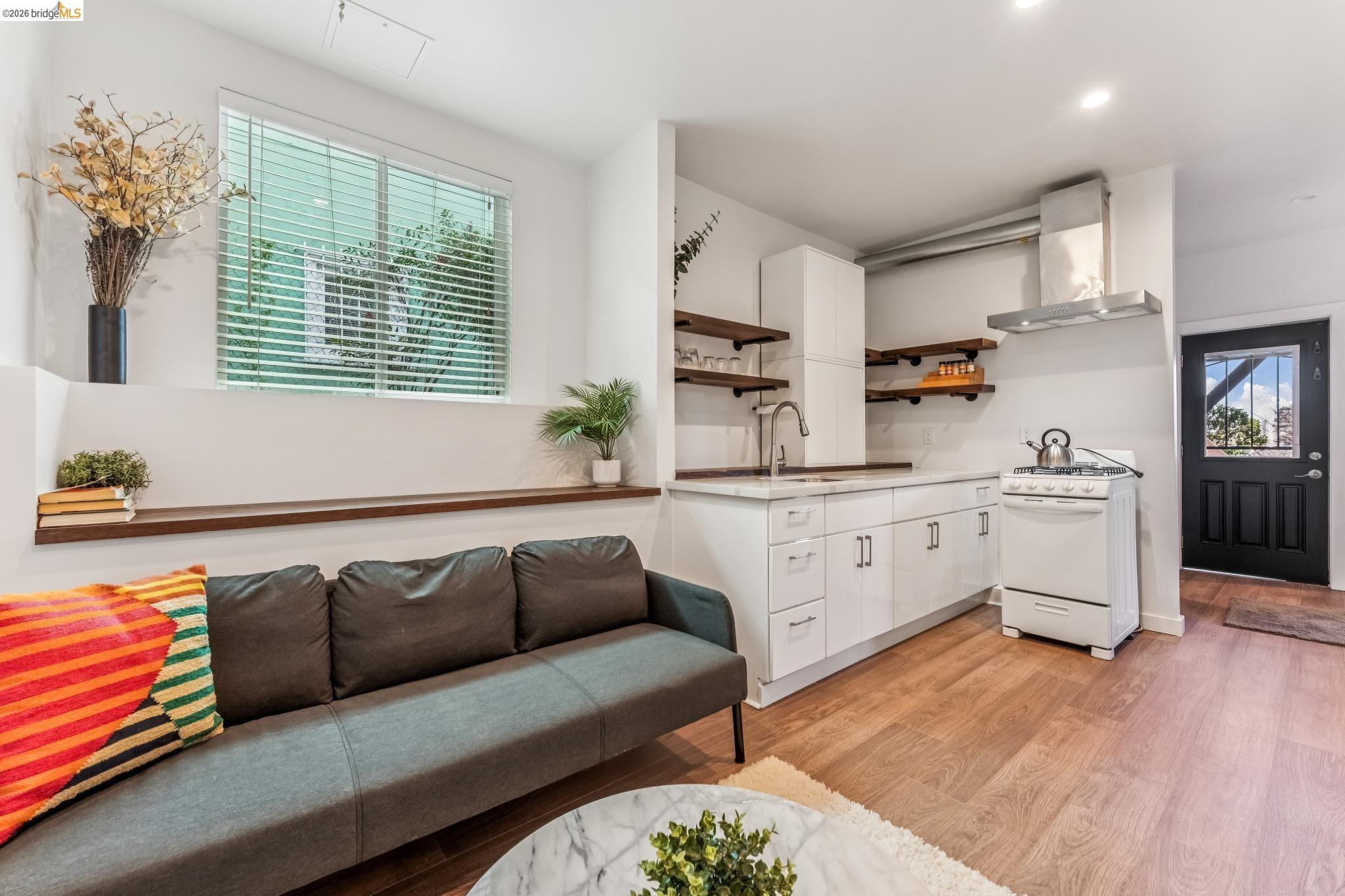 Detail Gallery Image 54 of 59 For 2832 Monticello Ave, Oakland,  CA 94619 - 3 Beds | 1 Baths