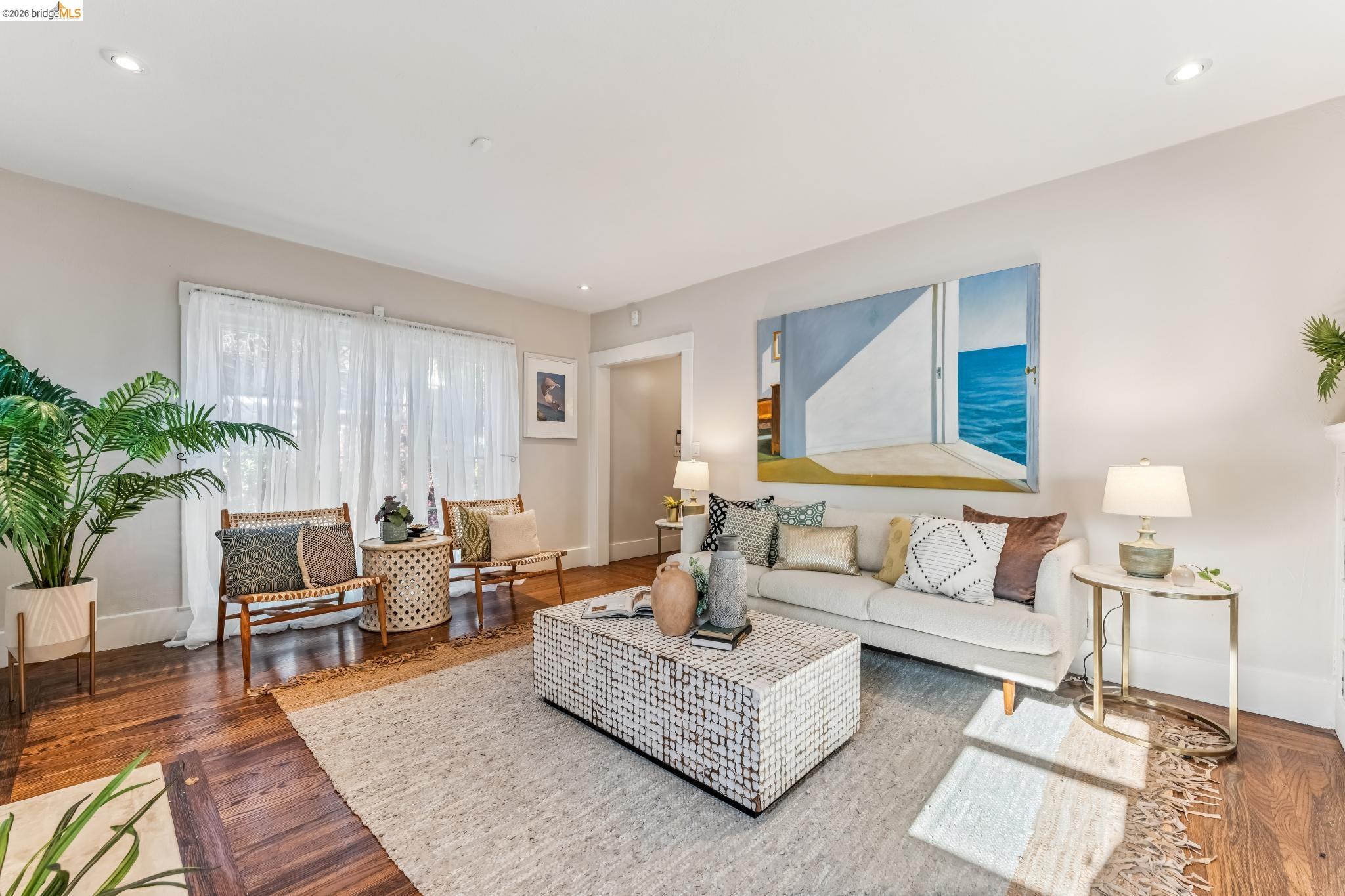 Detail Gallery Image 7 of 59 For 2832 Monticello Ave, Oakland,  CA 94619 - 3 Beds | 1 Baths