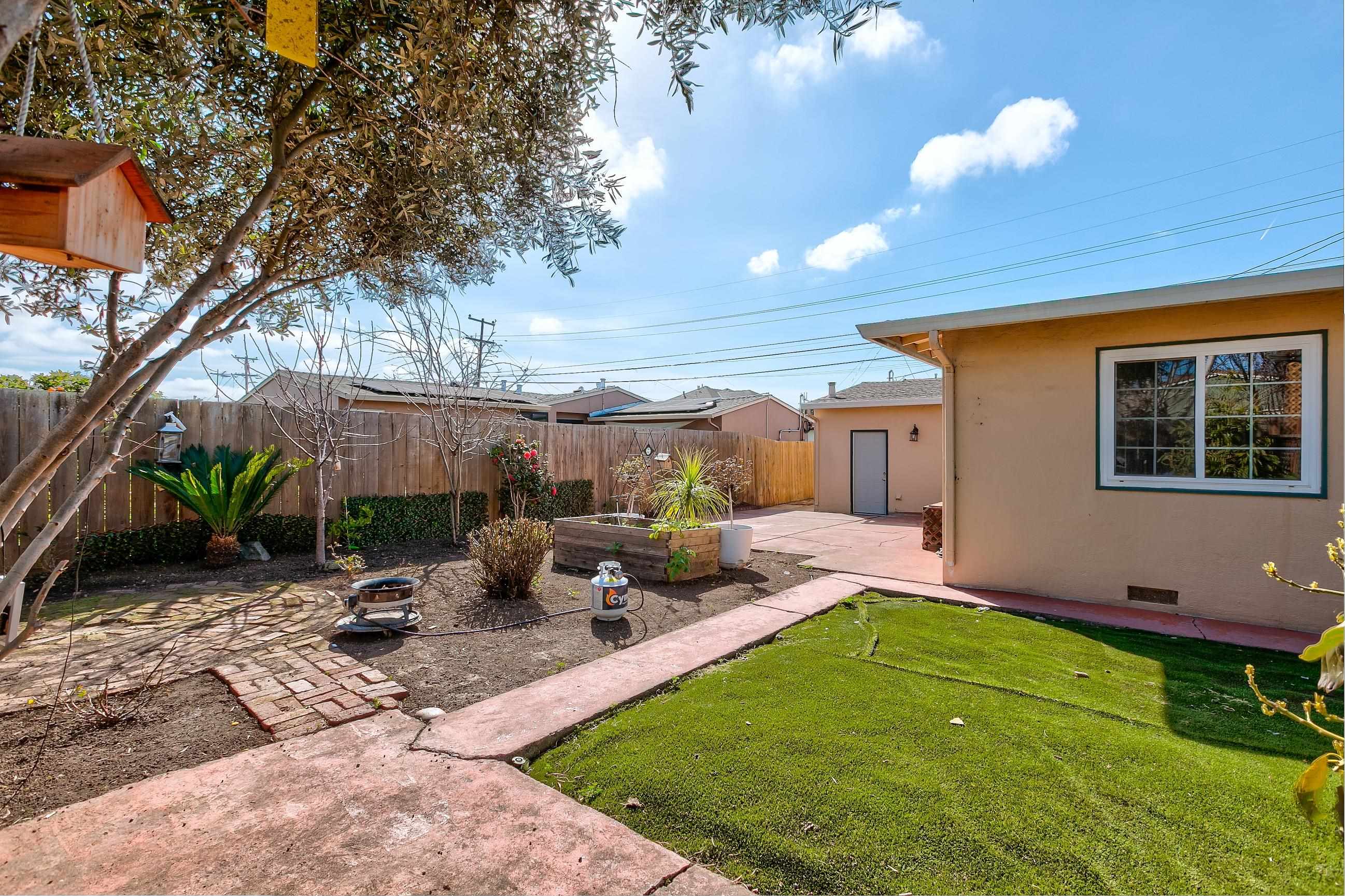 Detail Gallery Image 20 of 22 For 18434 Hunter Ave, San Lorenzo,  CA 94541 - 3 Beds | 1/1 Baths