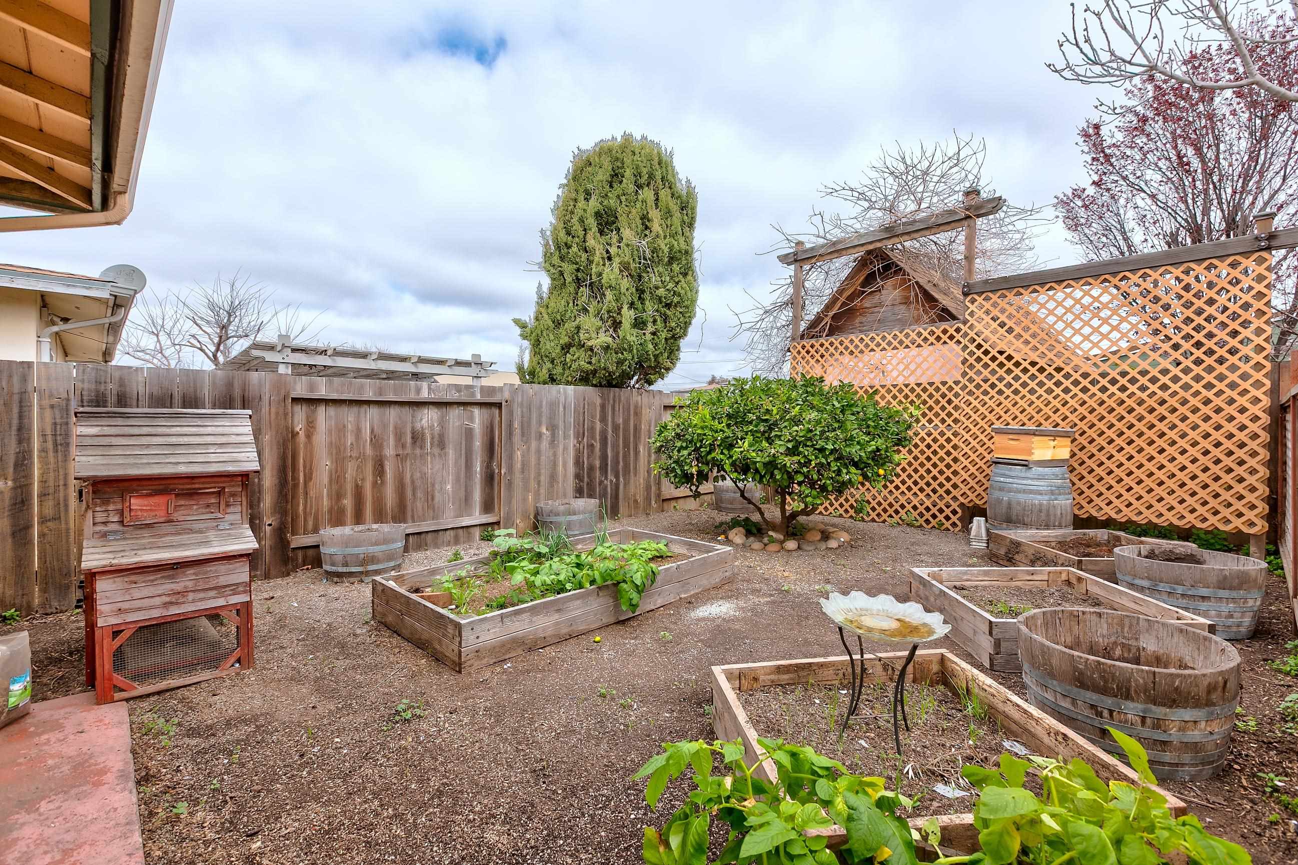 Detail Gallery Image 21 of 22 For 18434 Hunter Ave, San Lorenzo,  CA 94541 - 3 Beds | 1/1 Baths